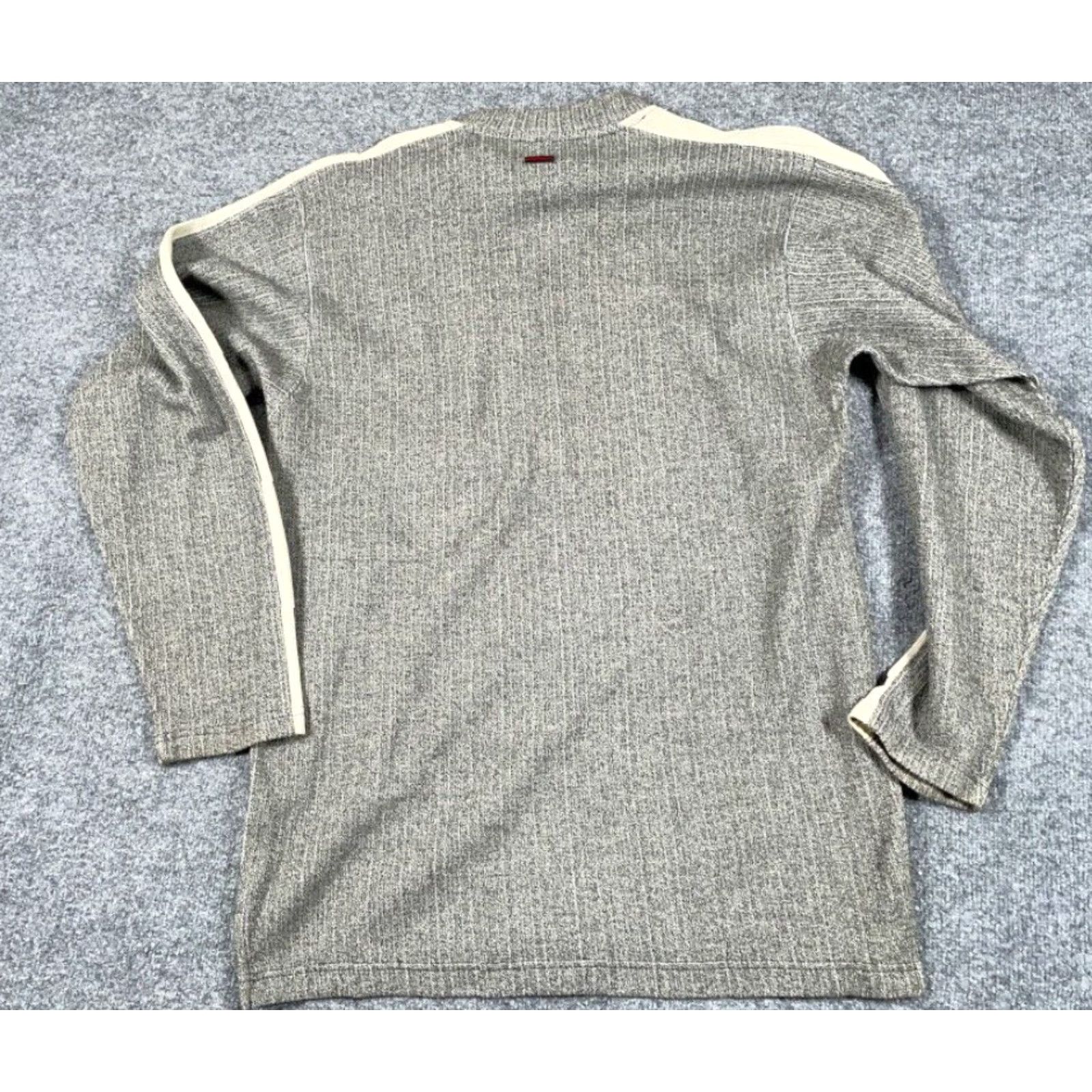 Fubu VINTAGE FUBU Sweater Adult Large Gray Beige V-Neck Ribbed Distressed VTG Y2K Skater Size US L / EU 52-54 / 3 - 2 Thumbnail