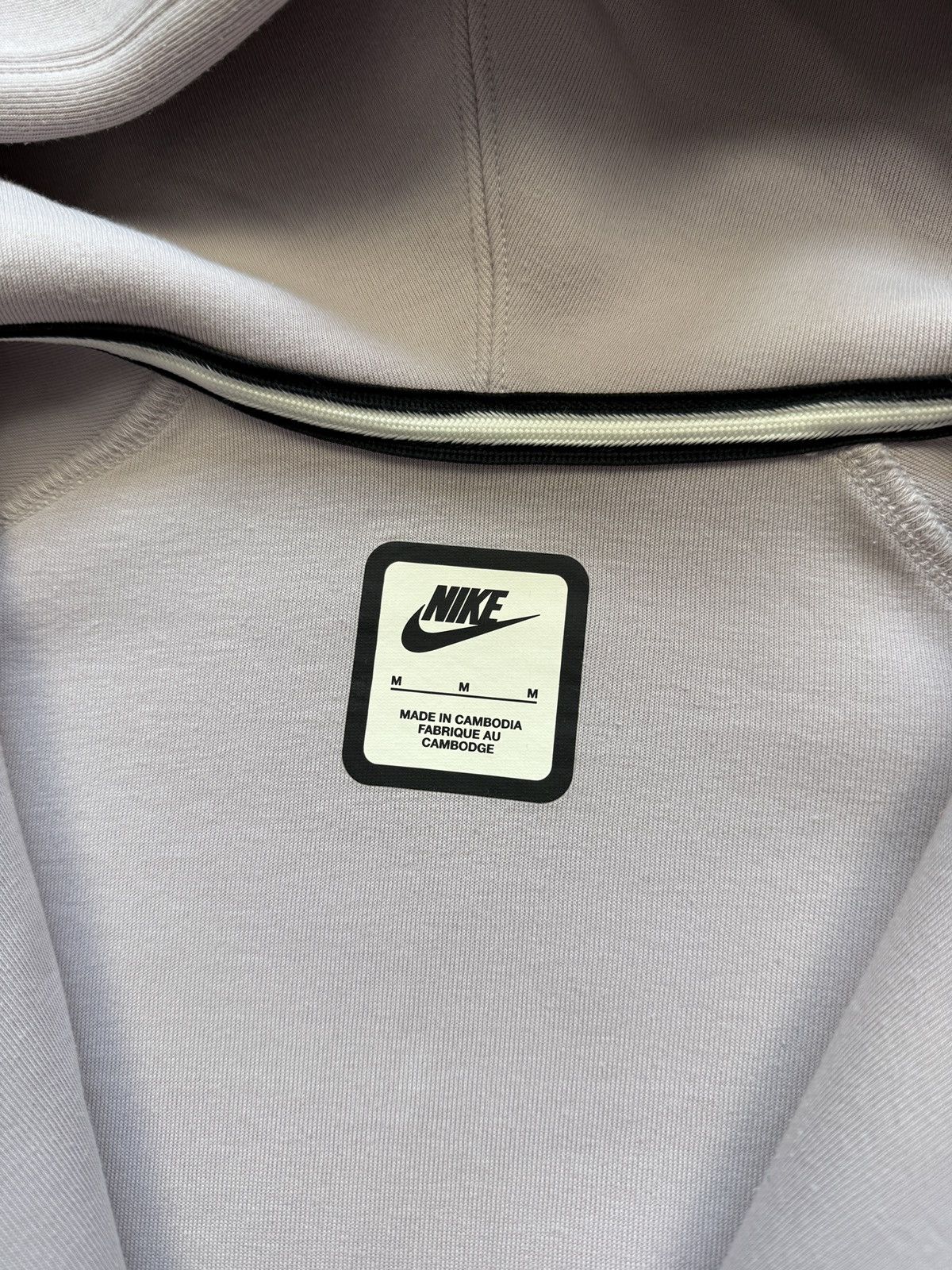 Nike Nike Tech Fleece Women's Chelsea Zip Hoodie Size M Size M / US 6-8 / IT 42-44 - 11 Thumbnail