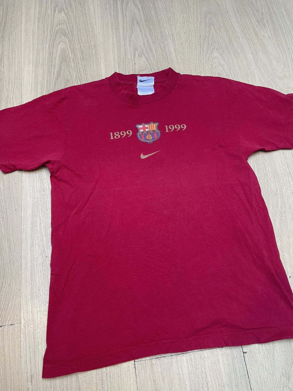 Nike Barcelona nike football vintage 1999 jersey Size US S / EU 44-46 / 1 - 2 Thumbnail