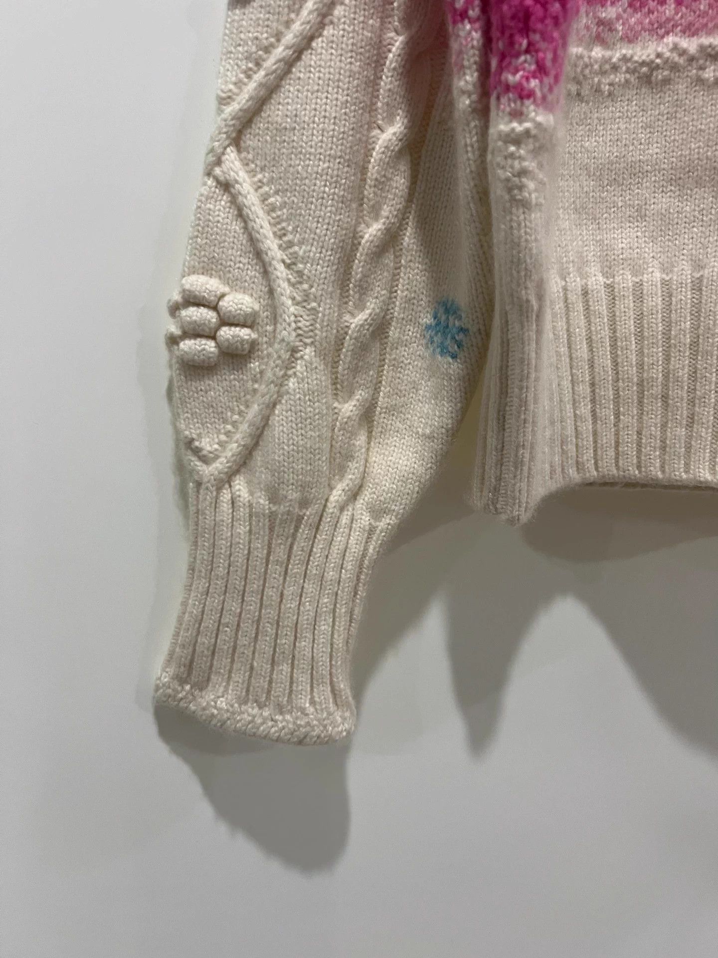 Chanel Chanel Ski Pink No.5 Cashmere Turtleneck 38 Women's Size S / US 4 / IT 40 - 7 Thumbnail