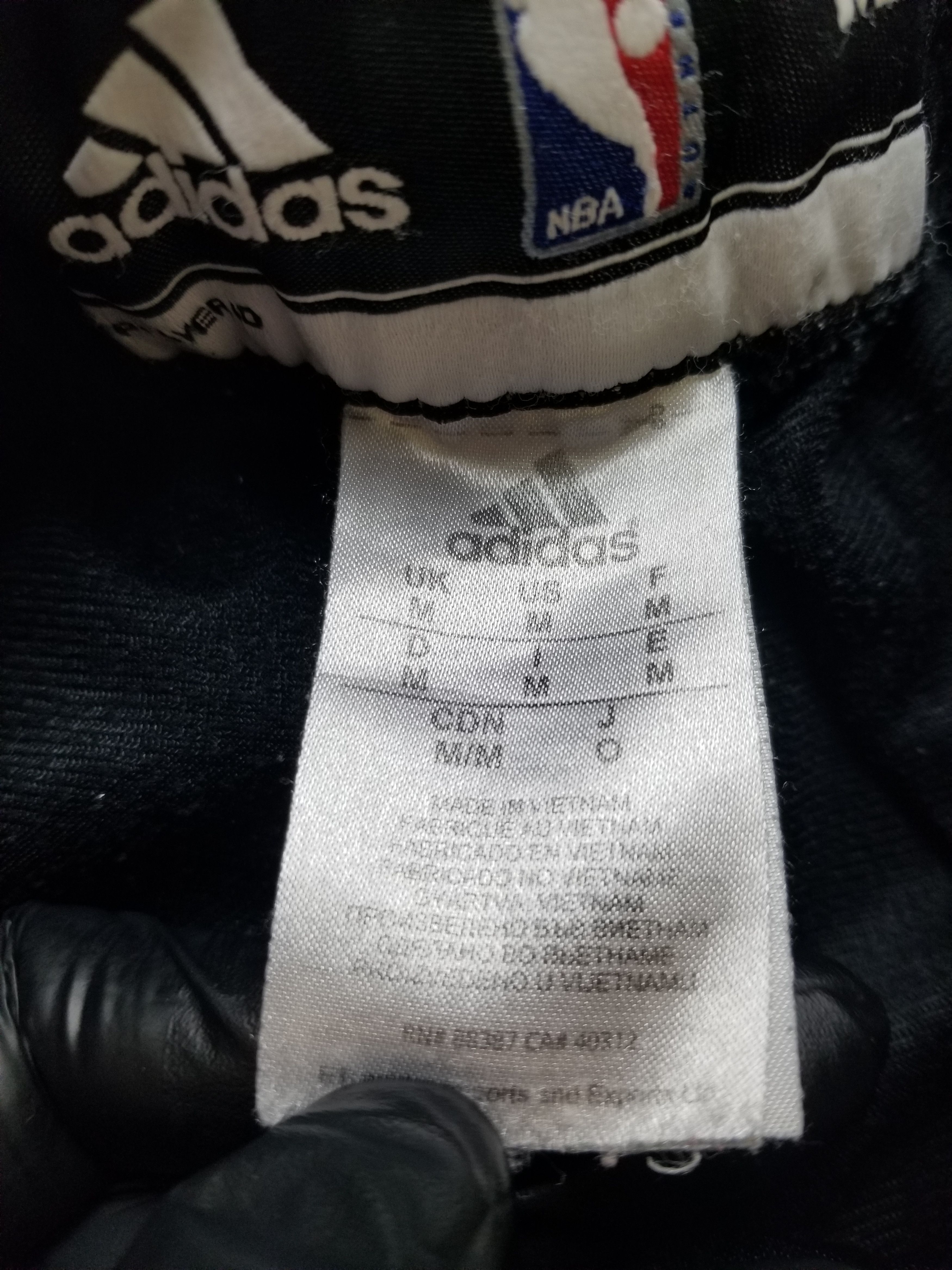 Adidas LA Lakers #24 Kobe Bryant Hollywood Nights Kit Jersey Shorts Size US M / EU 48-50 / 2 - 22 Thumbnail