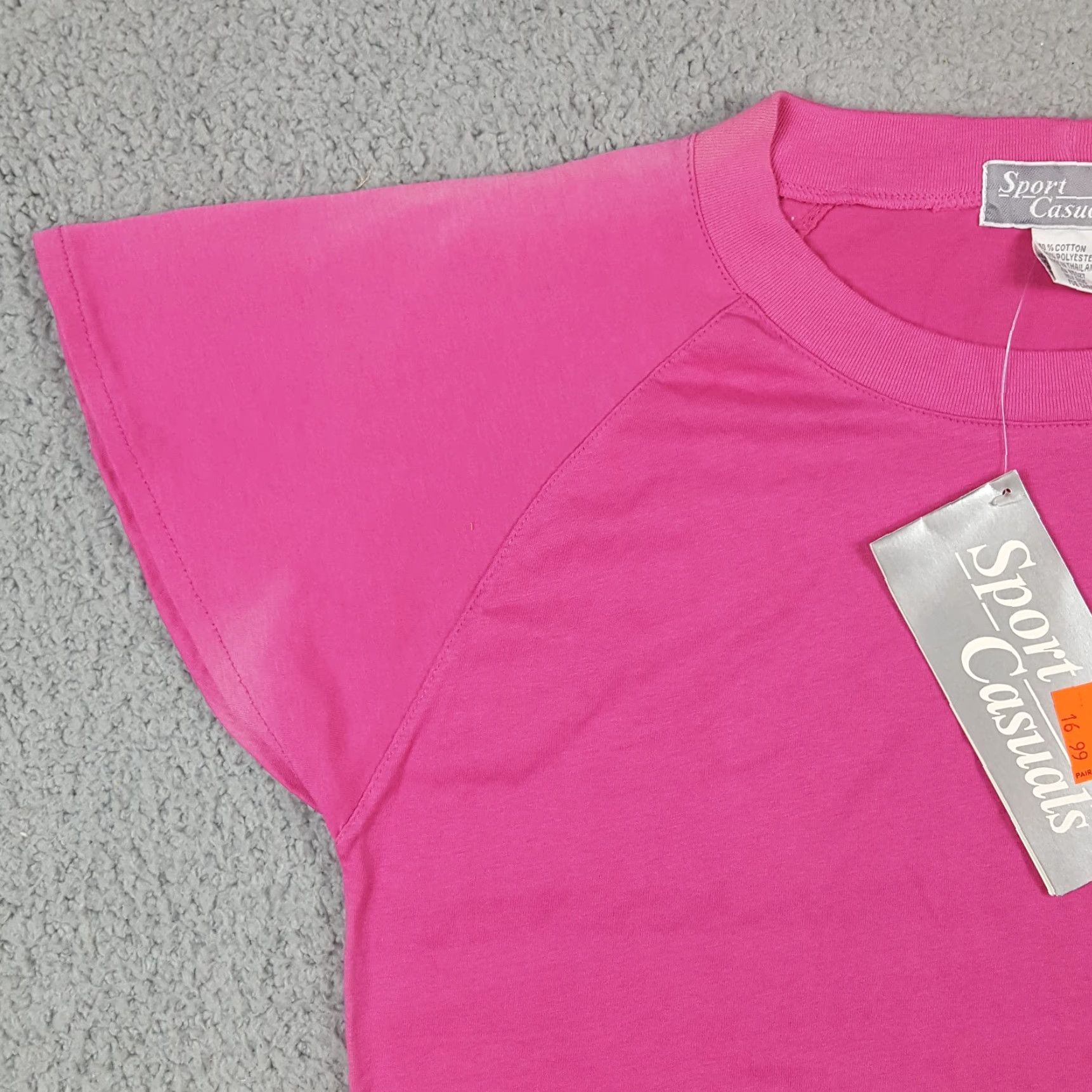 Pinko VINTAGE Sports Casuals T-Shirt Short Sleeve Women S Pink 90s Neon Pink Workout Top Casual 80s 90s Classic Retro Vintage Shirt Womens Size S / US 4 / IT 40 - 3 Thumbnail