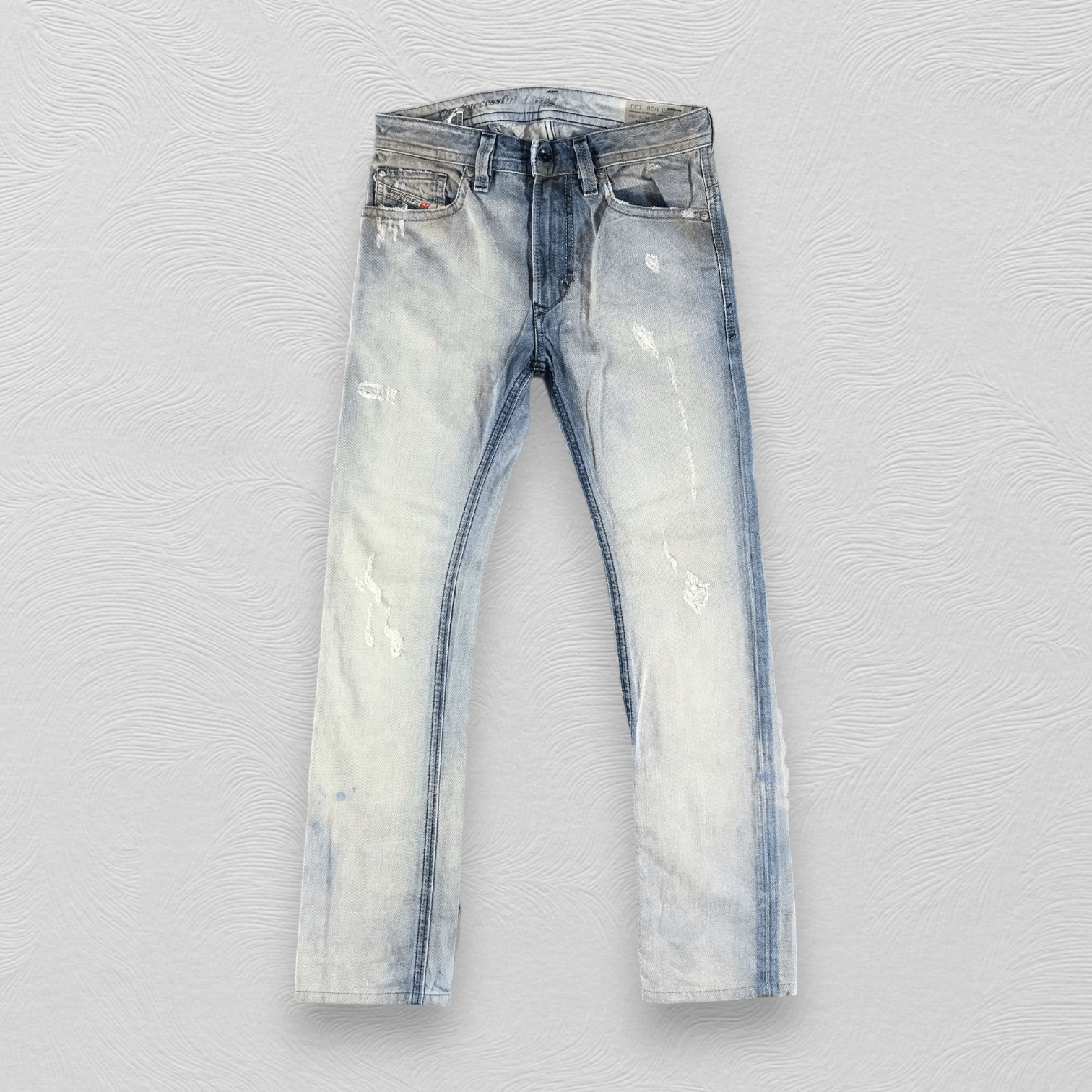Diesel Distress Diesel Jeans Faded Blue Denim KJ2397 Size US 26 / EU 42 - 1 Thumbnail