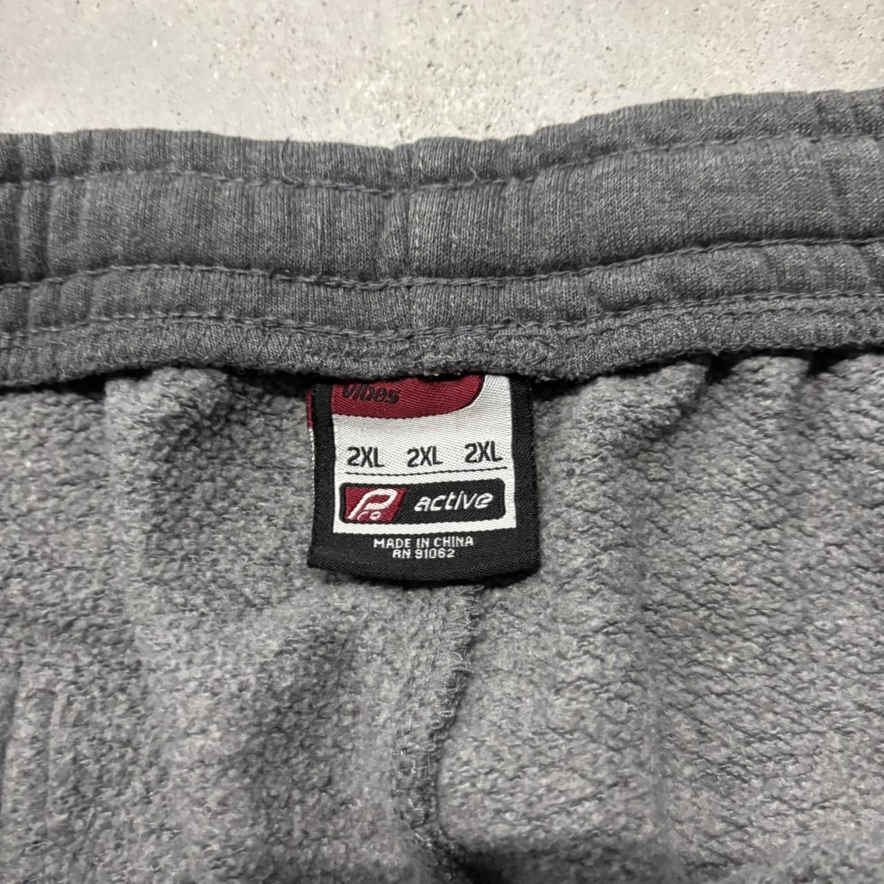 Japanese Brand × Vintage Crazy Vintage Y2K/2000s Dark Grey Streetwear Essential Cargo Sweatpants! Size US 34 / EU 50 - 7 Thumbnail