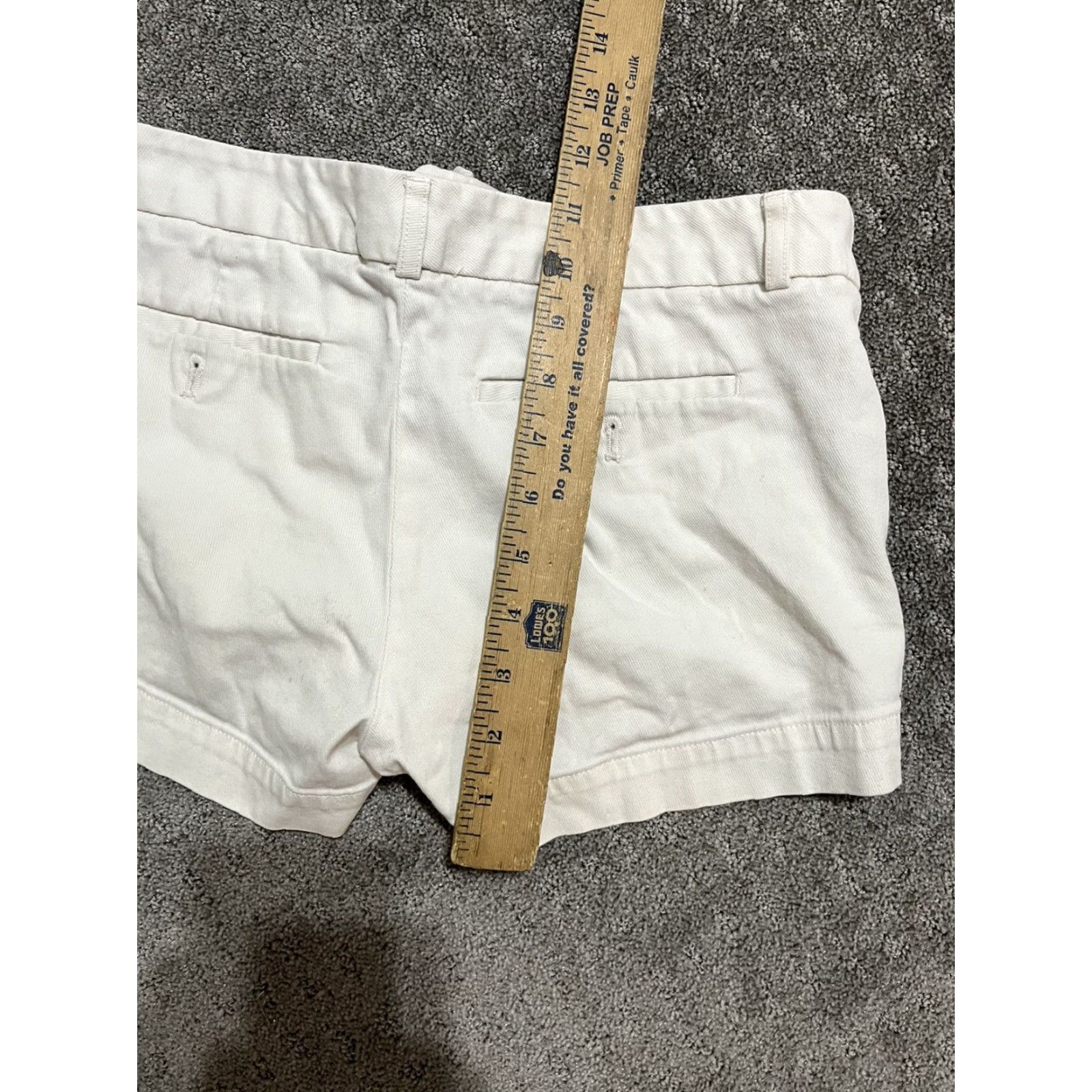 Banana Republic Banana Republic Petites Women's White Chino Shorts Size 4P - Casual Solid Pockets Regular Fit Size 27" / US 4 / IT 40 - 4 Thumbnail