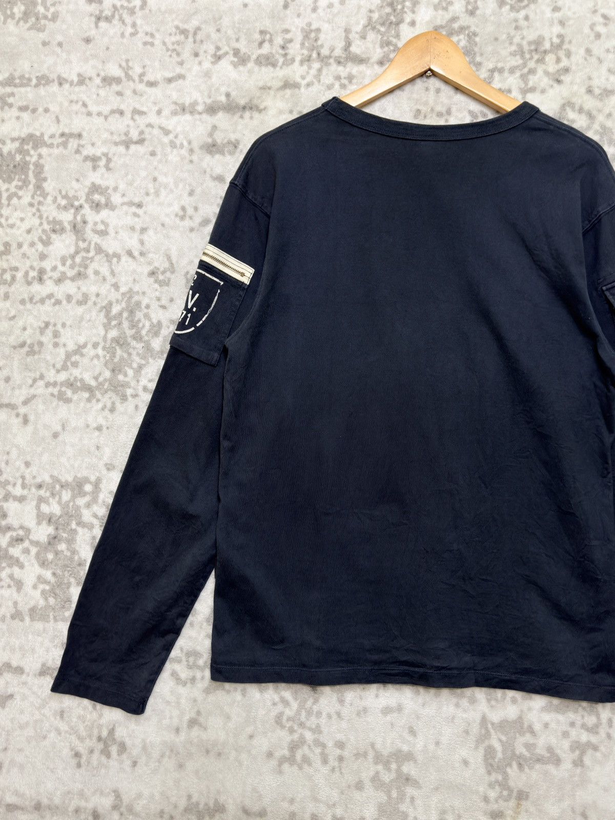 Avirex AVIREX Military Fatigue Long Sleeve Navy Utility Pocket Size US M / EU 48-50 / 2 - 10 Thumbnail