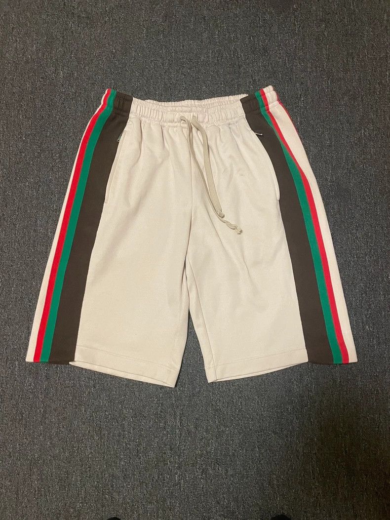 Gucci Gucci Size XS Shorts 2503-Nextarrow Size US 29 - 1 Thumbnail