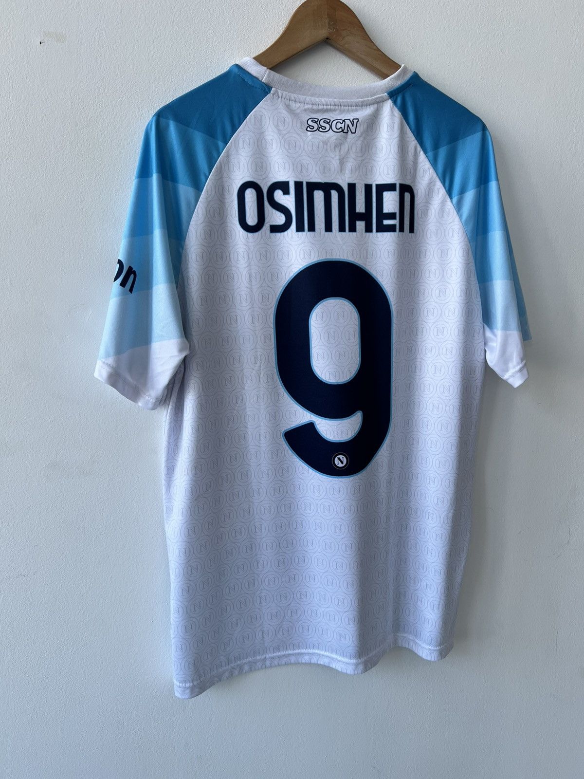 Vintage 🩸RARE🩸Napoli EA7 2022/2023 Osimhen Face Game Jersey Size US XL / EU 56 / 4 - 7 Thumbnail