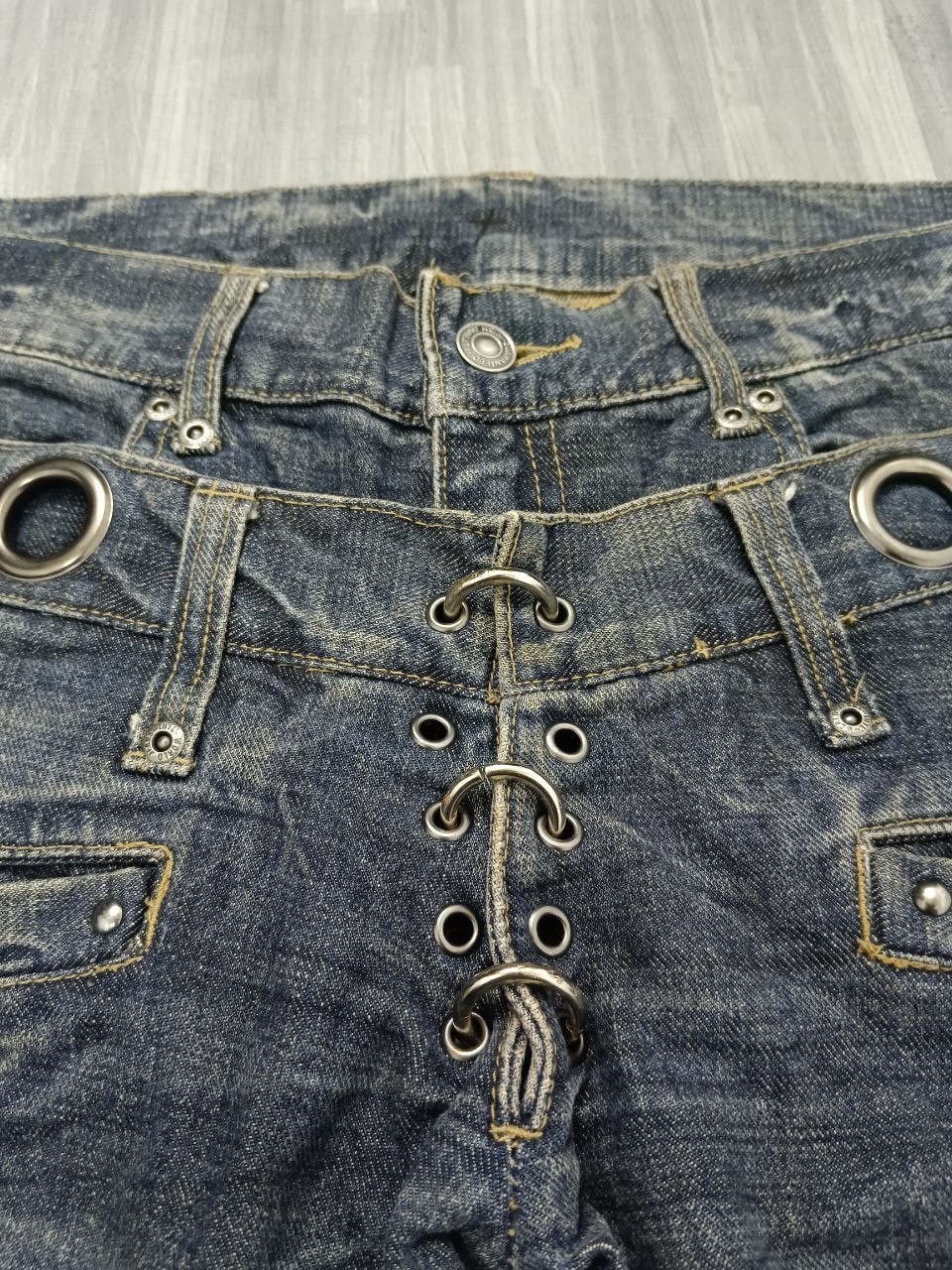 Japanese Brand DiSTRESSED DOUBLE WAIST STUDDED RING UNBRAND DENIM PANTS Size US 31 - 6 Thumbnail