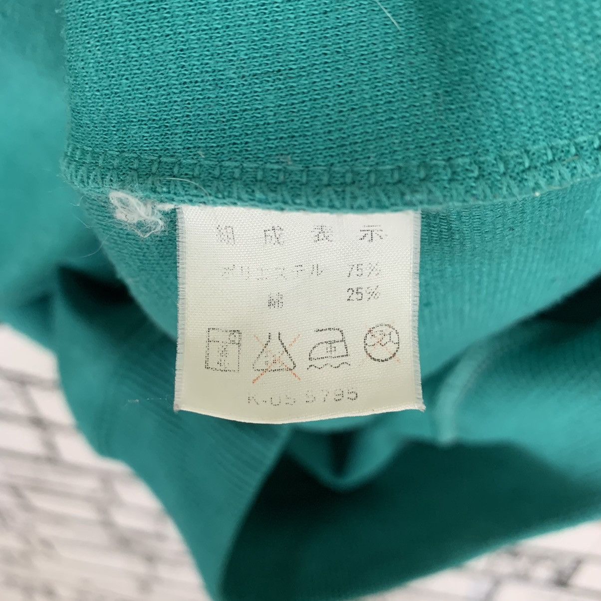 Vintage Vintage 90s Cocco Croco Designer Embroidered Sweatshirt Size US L / EU 52-54 / 3 - 12 Thumbnail