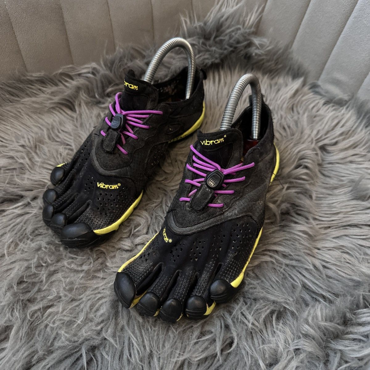 Vibram Vintage 00's Vibram FiveFingers Mesh Lace Up Size US 7 / IT 37 - 1 Thumbnail