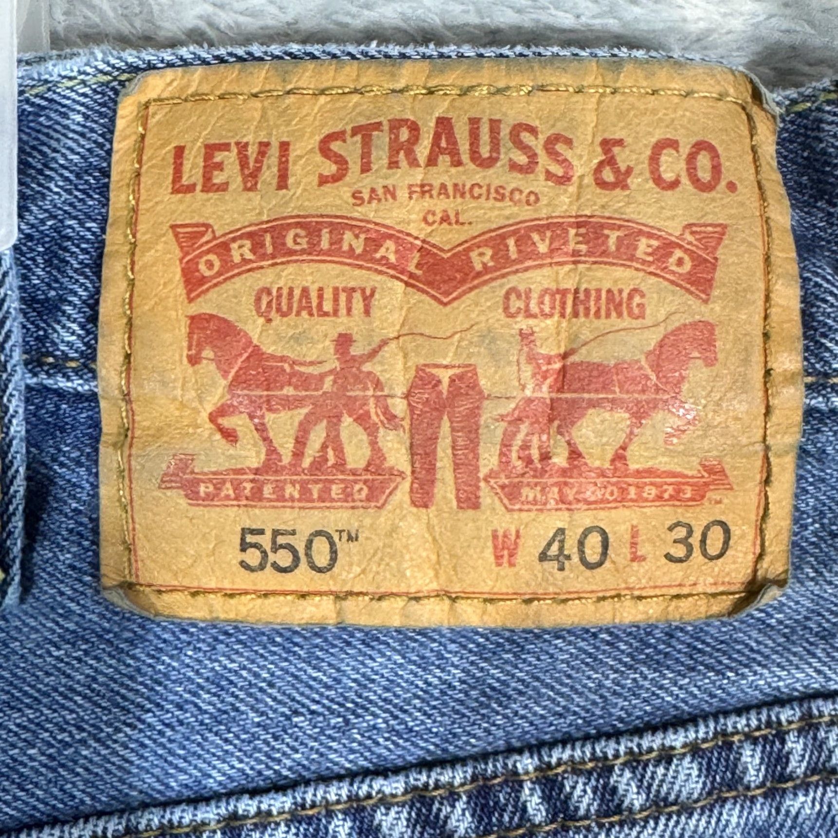 Levi's Levi's 550 Jeans Mens 40x30 Relaxed Fit Tapered Leg Denim Classic Zip Fly Blue Medium 5-Pocket Mens Regular Waist 40 Inseam 30 Size US 40 / EU 56 - 3 Thumbnail