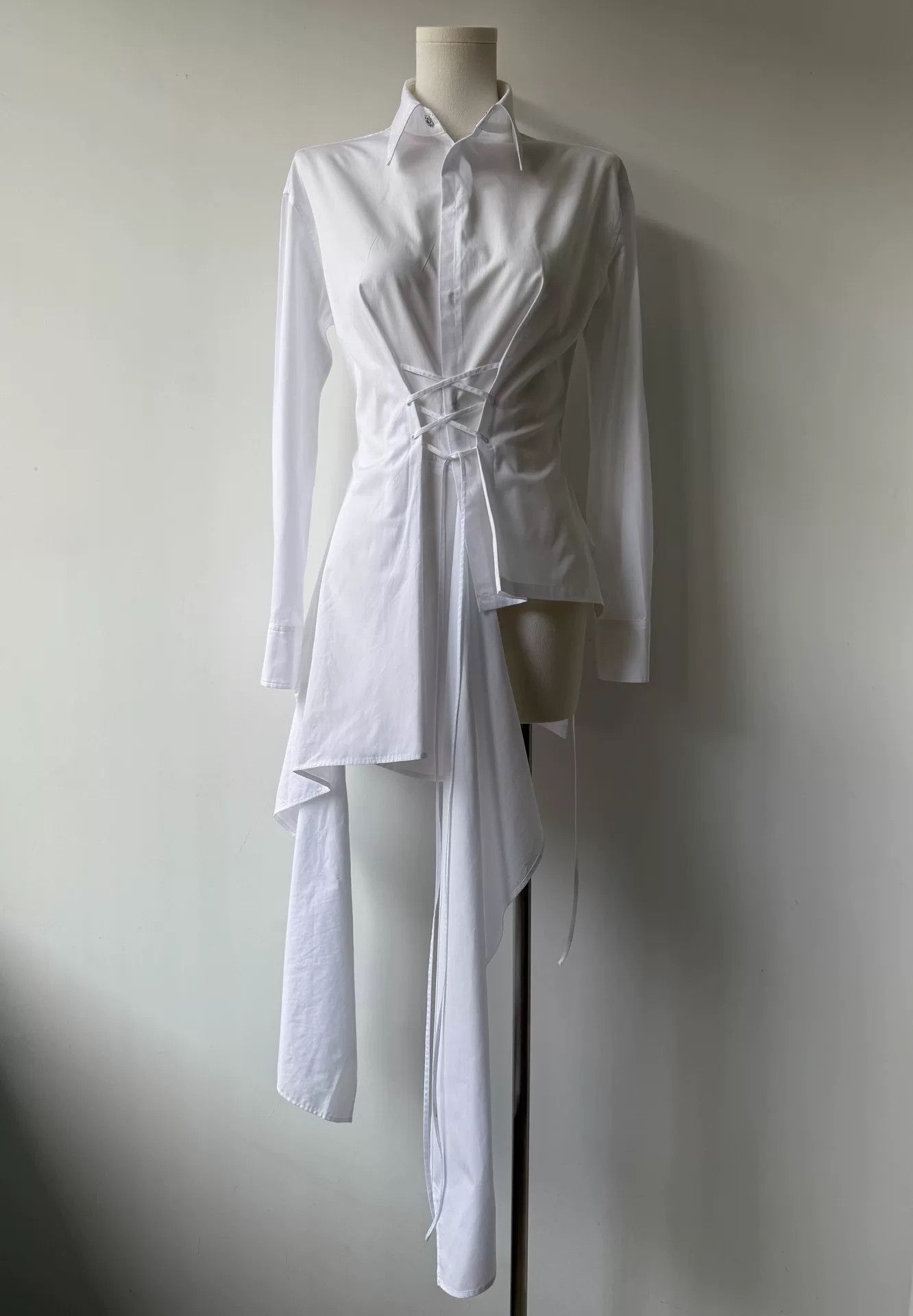 Yohji Yamamoto Yohji Yamamoto Femme White Tie Detail Shirt Size M / US 6-8 / IT 42-44 - 1 Thumbnail