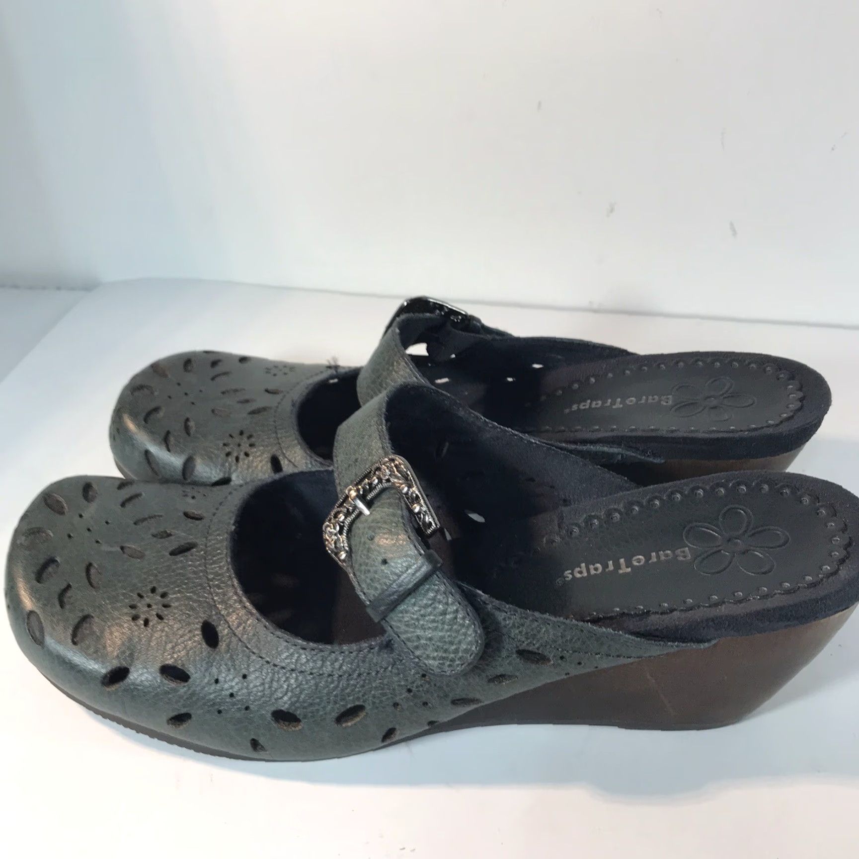 Vintage Bare Traps Gigi Green Leather Wedge Mary Janes Womens Size 9.5 Size US 10 / IT 40 - 4 Thumbnail