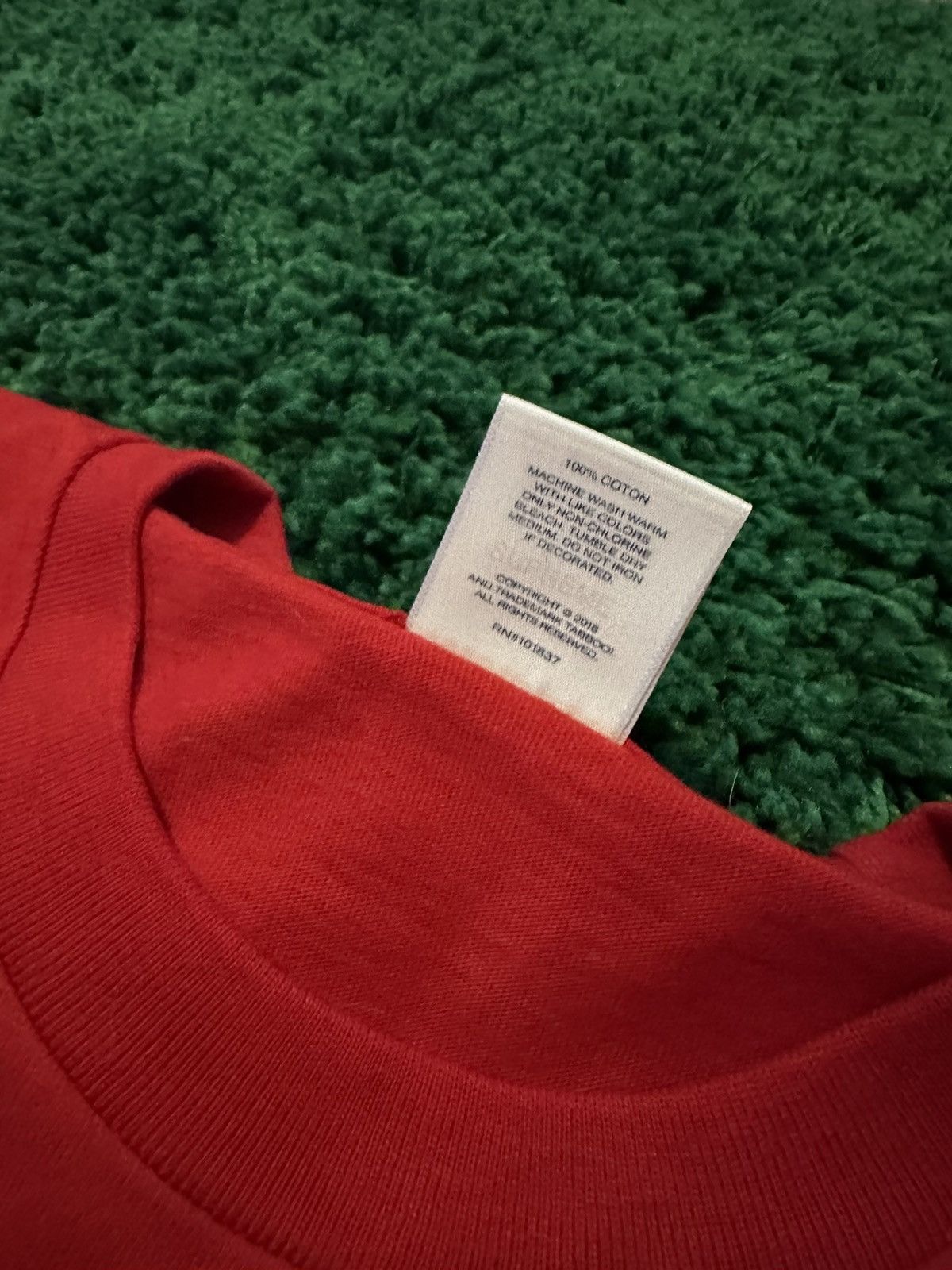 Supreme Supreme The Supremes Group Tee Red Large Size US L / EU 52-54 / 3 - 3 Thumbnail