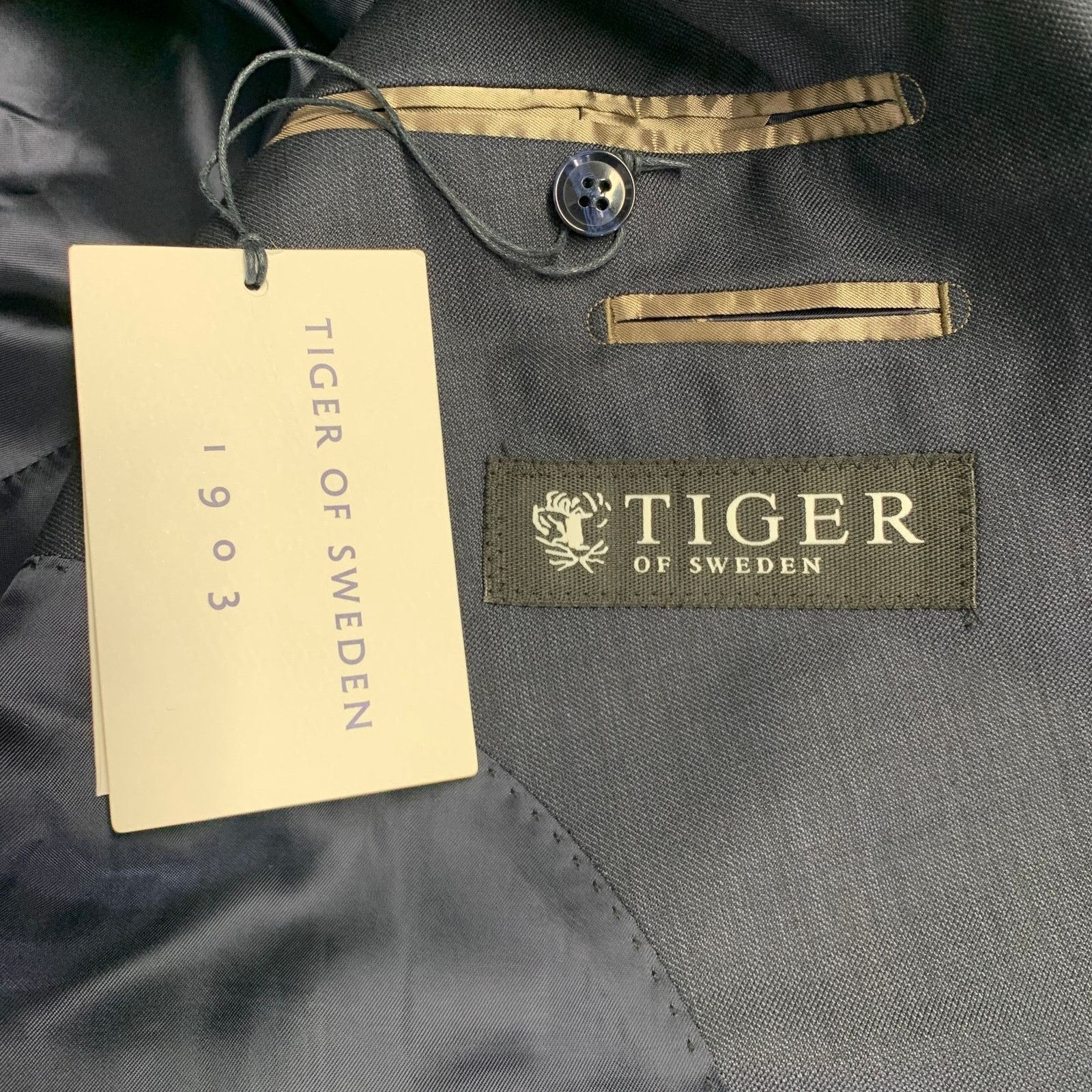 Tiger of Sweden TIGER of SWEDEN Size 46 Navy Wool Notch Lapel Sport Coat Size 46R - 6 Thumbnail