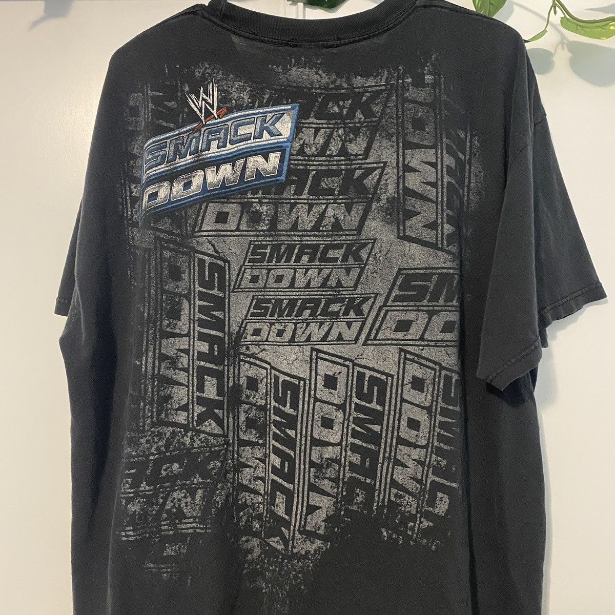 WWE Vintage 2007 WWE Smackdown Wrestling T-Shirt Size US XL / EU 56 / 4 - 5 Thumbnail