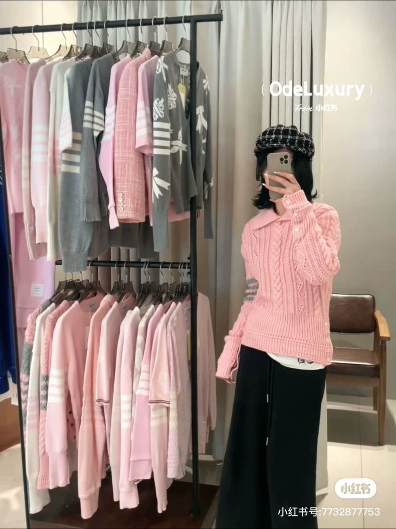 Thom Browne Thom browne Cherry blossom pink four-striped turtleneck kni Size S / US 4 / IT 40 - 8 Thumbnail