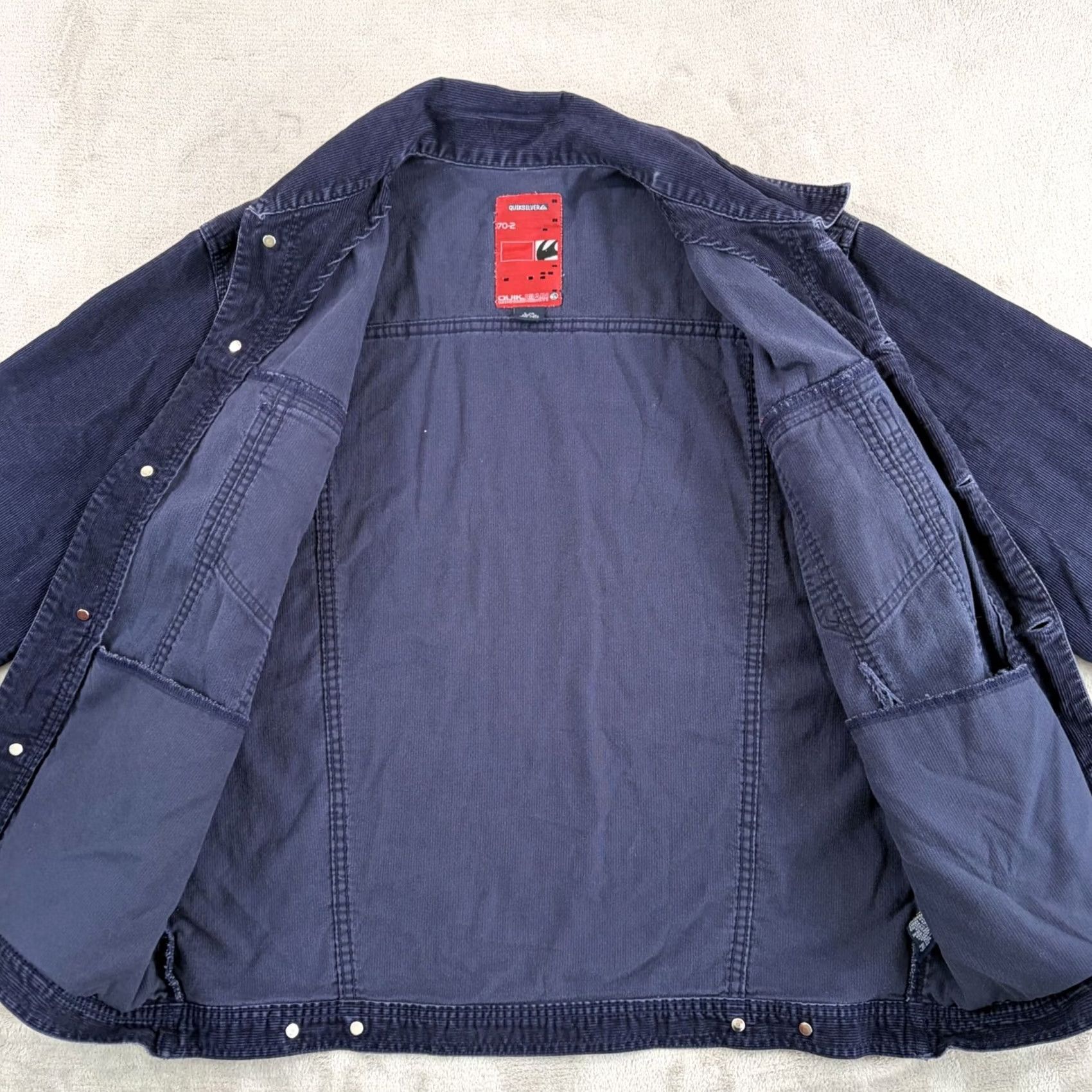 Quiksilver VINTAGE Quiksilver Surfwear Trucker Jacket Navy Corduroy Men Large Grunge 90s Beach Casual Jacket Mens City? Size US L / EU 52-54 / 3 - 4 Thumbnail