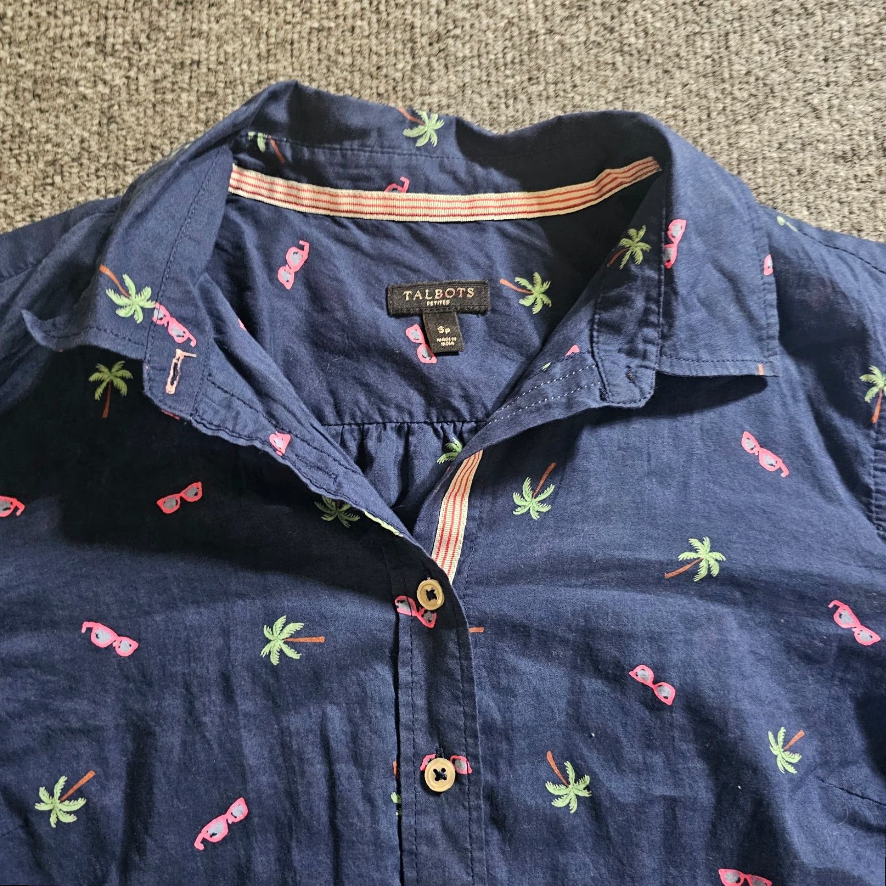 Talbots Talbots Blouse Shirt Womens Petite Small Blue Palms Tree Vacation Beach Button Collared Knit 100% Cotton Casual Basic Classic Size S / US 4 / IT 40 - 2 Thumbnail