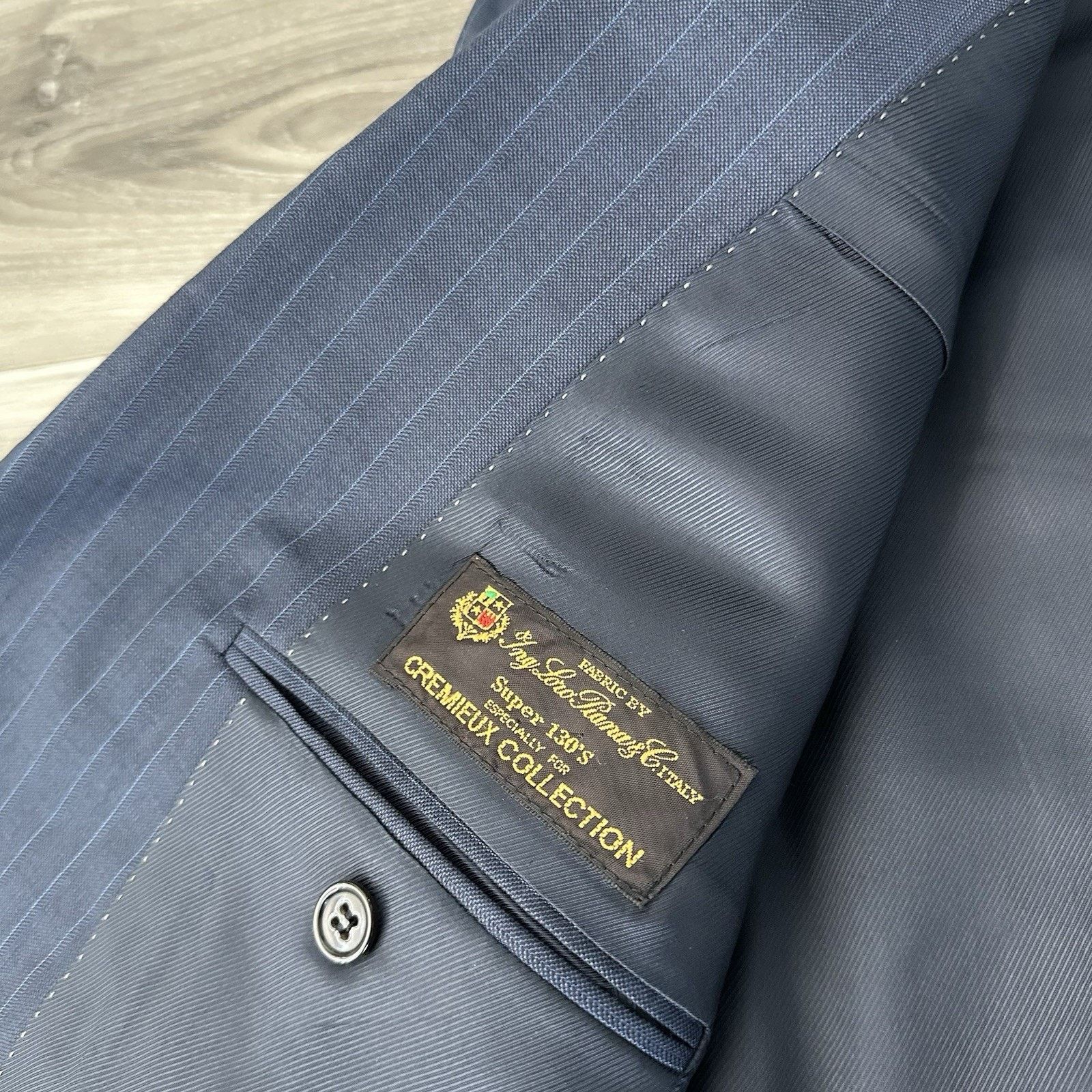 Daniel Cremieux Daniel Cremieux Loro Piana Super 130 Navy Pinstripe 42S Suit Size 42S - 4 Thumbnail