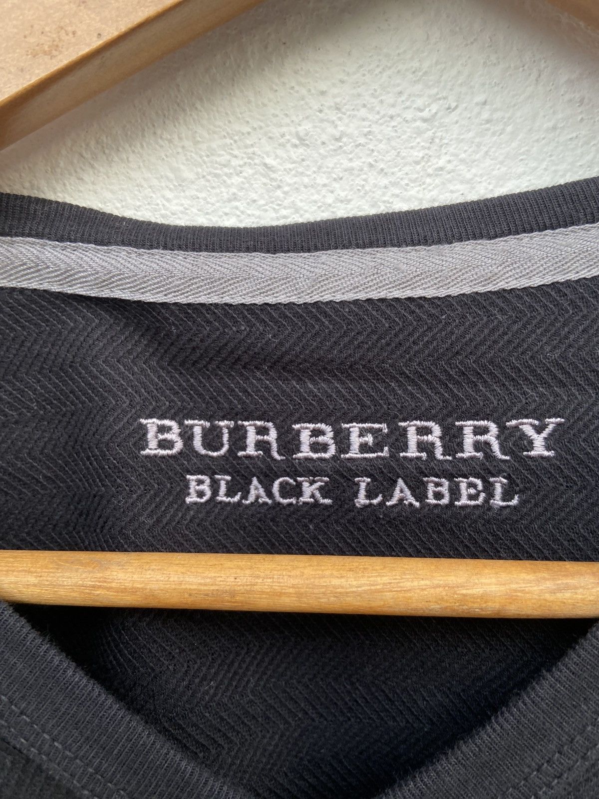Burberry 🔥 Burberry t shirt long sleeve Burberry Black Label Size US M / EU 48-50 / 2 - 8 Thumbnail