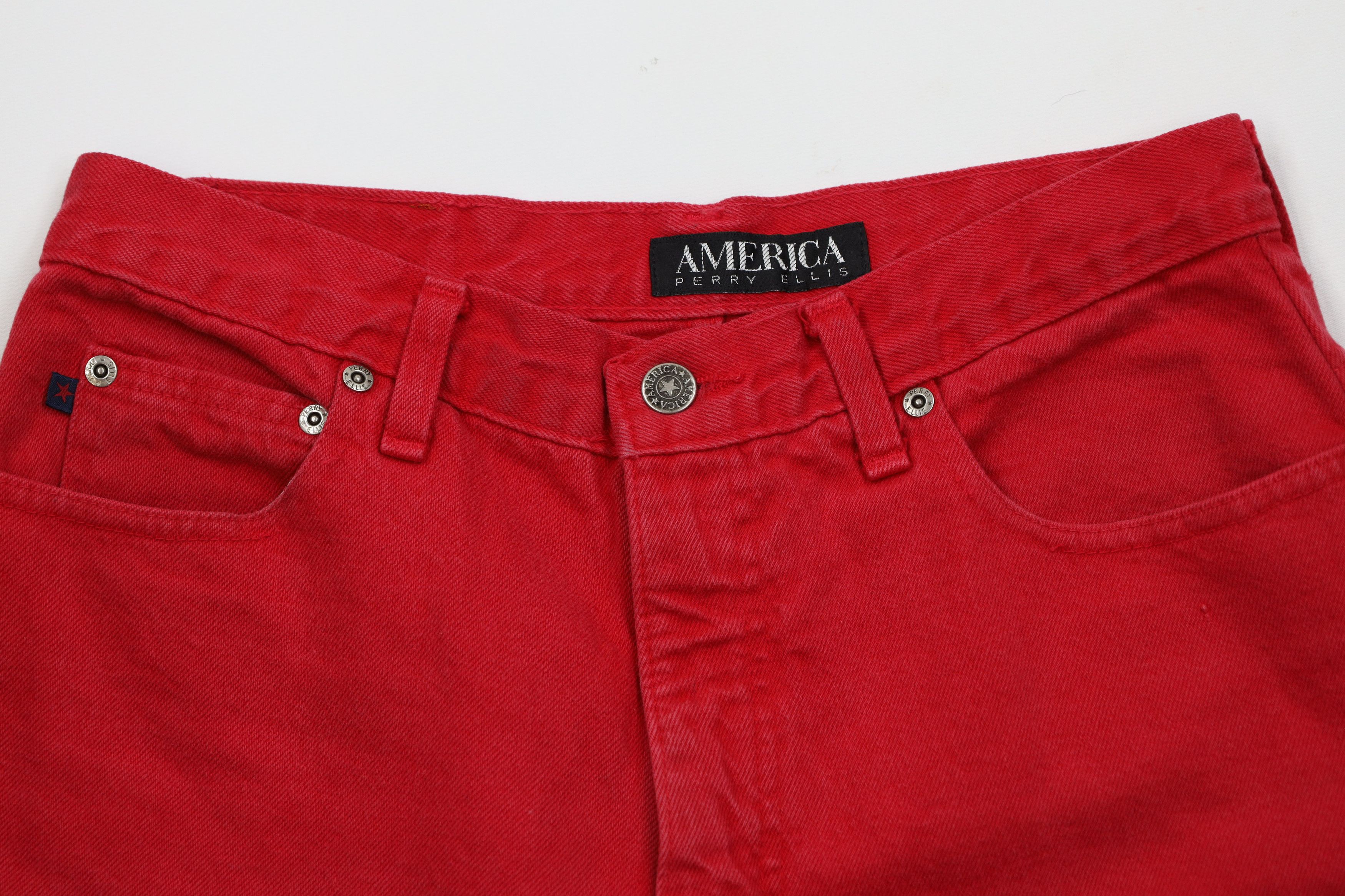Perry Ellis Vintage 90s Perry Ellis Denim Jean Shorts Jorts Red USA Size US 30 / EU 46 - 2 Thumbnail