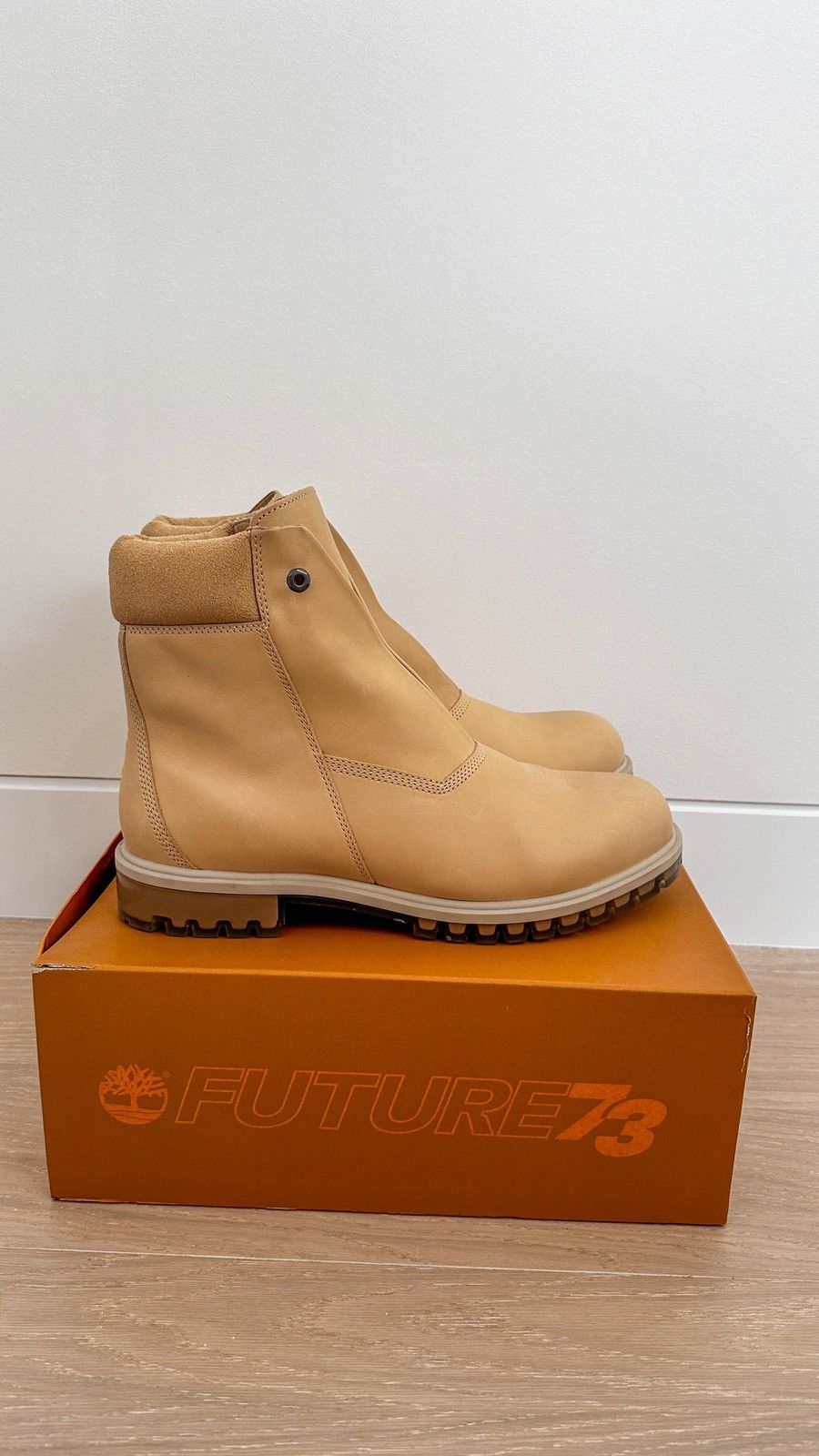 image of A Cold Wall x Timberland 6 Inch Leather Boot in Beige, Men's (Size 12)