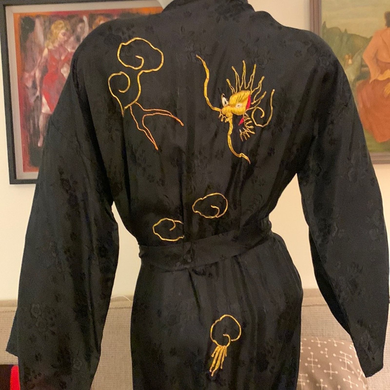 Vintage Dragon embroidery black kimono ,Vintage,Japan and Korea Size ONE SIZE - 1 Thumbnail