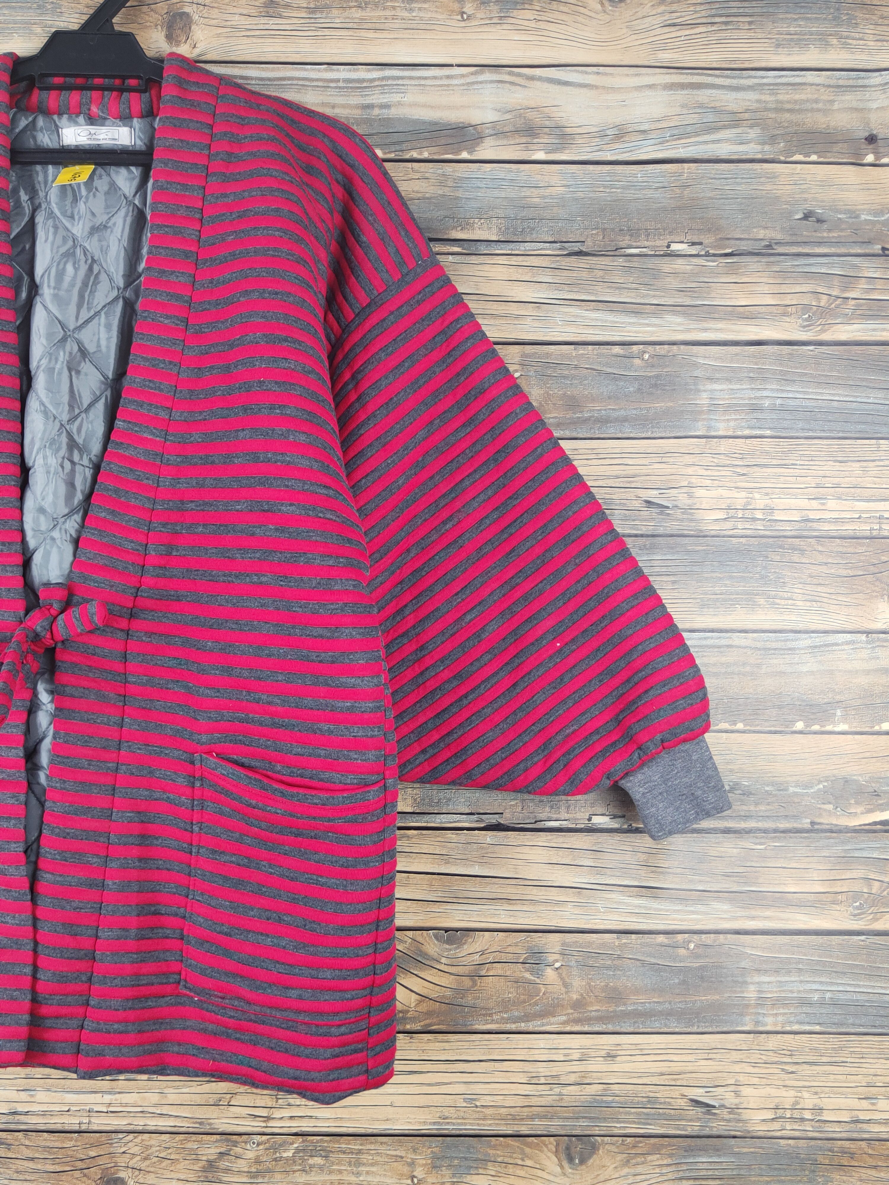 Vintage DL Dofe?? Red Gray Stripe Sweaters Kimono vintage #1675 Size US M / EU 48-50 / 2 - 5 Thumbnail