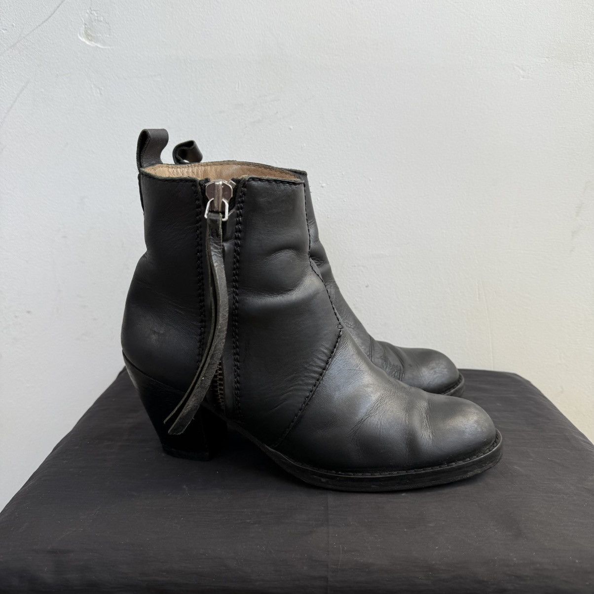 Acne Studios Acne Studios Ankle Leather Boots Size US 8 / IT 38 - 1 Thumbnail