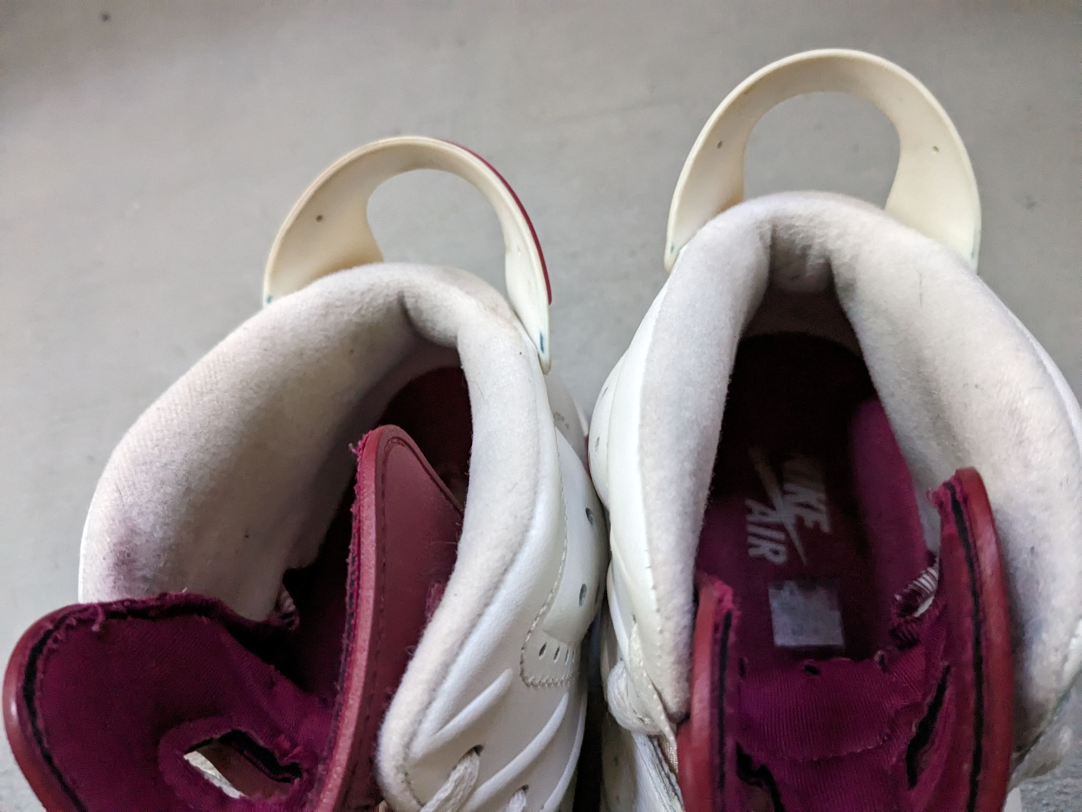 Jordan Brand × Nike Nike Air Retro Jordan 6 Maroon Size 10.5 2015 384664-116 Size US 10.5 / EU 43-44 - 3 Thumbnail