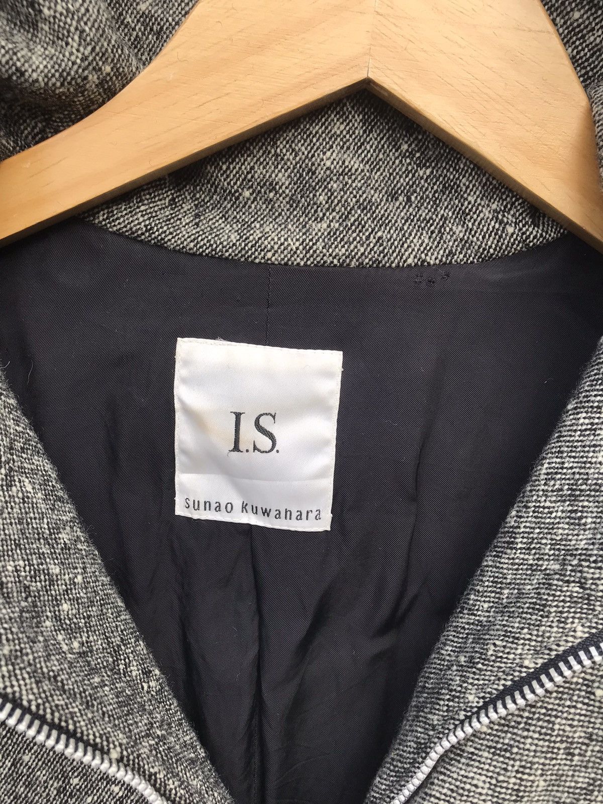 Sunao Kuwahara Issey Miyake Sunao Kuwahara Designer Women Hoodie IS Jacket Size M / US 6-8 / IT 42-44 - 2 Thumbnail