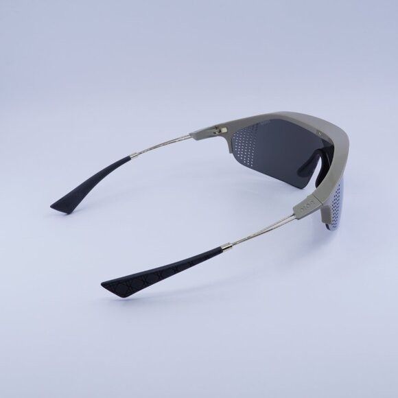 Dior Dior DIORXPLORER M1U 78A4 Sunglasses Dark Beige Shield Frame Size ONE SIZE - 9 Thumbnail