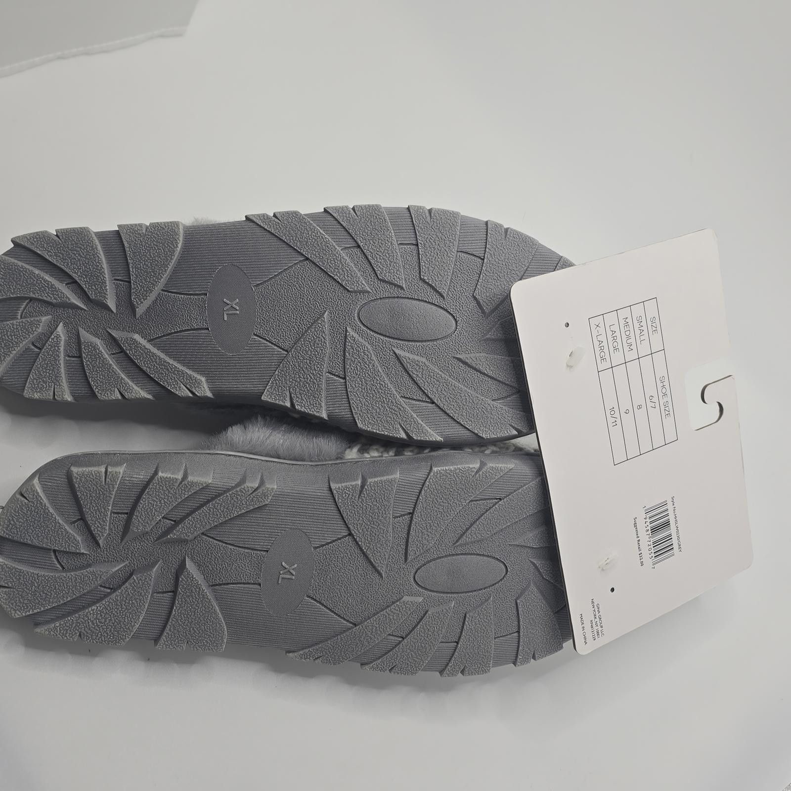 Halston III Halston Cozy Memory Foam Slippers - Grey & White Size US 7.5 / IT 37.5 - 6 Thumbnail