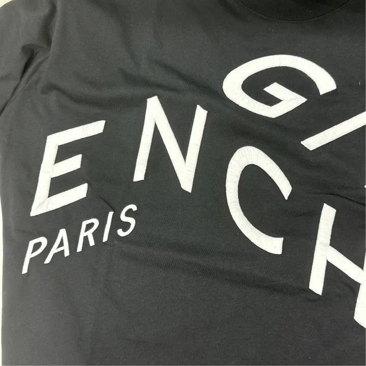 Givenchy Givenchy Givenchy Black Slim Fit Logo TShirt -2507 Size US S / EU 44-46 / 1 - 6 Thumbnail