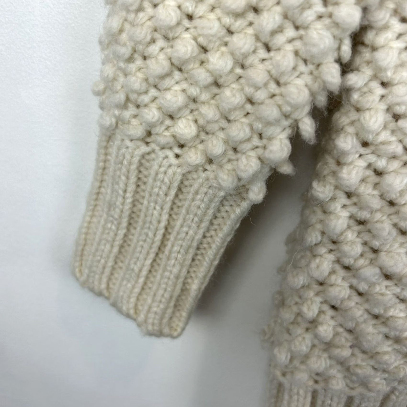 Vintage American Eagle Sweater Womens XS Oversized Knit Pullover Ivory Acrylic Wool Fisherman Casual Crew Neck Long Sleeve Solid Modern Capsule Size XS / US 0-2 / IT 36-38 - 5 Thumbnail