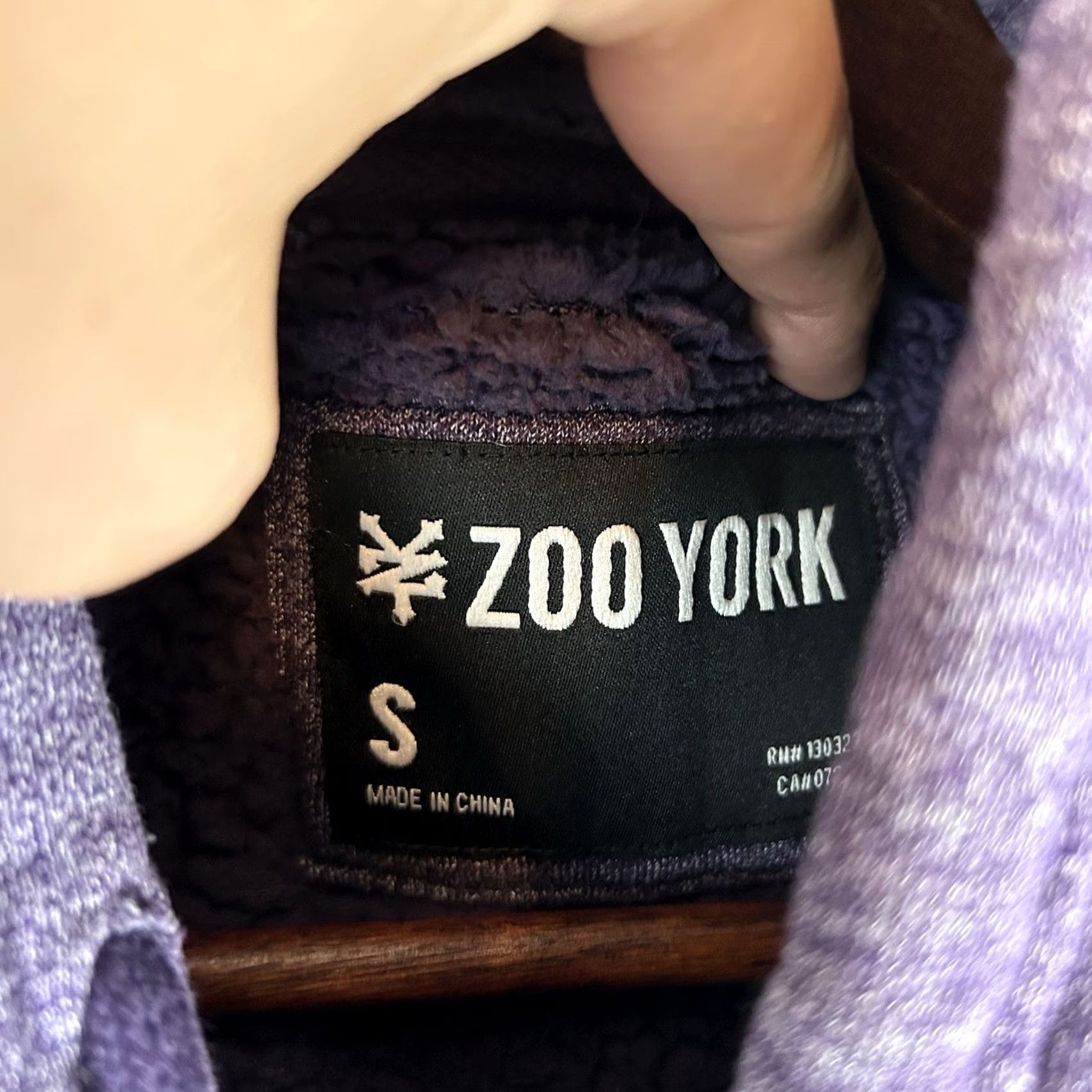 Zoo York VINTAGE Zoo York Purple Hoodie With Sherpa Inside Men Small S Zip Full Zip Skate Street Y2K Flaw Womens/Mens? Size US S / EU 44-46 / 1 - 6 Thumbnail