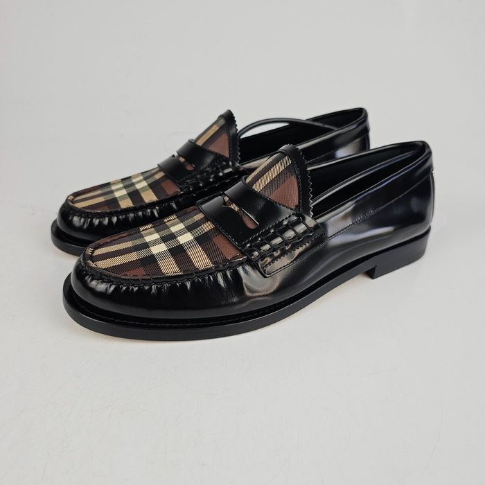 Burberry on sale women's loafers