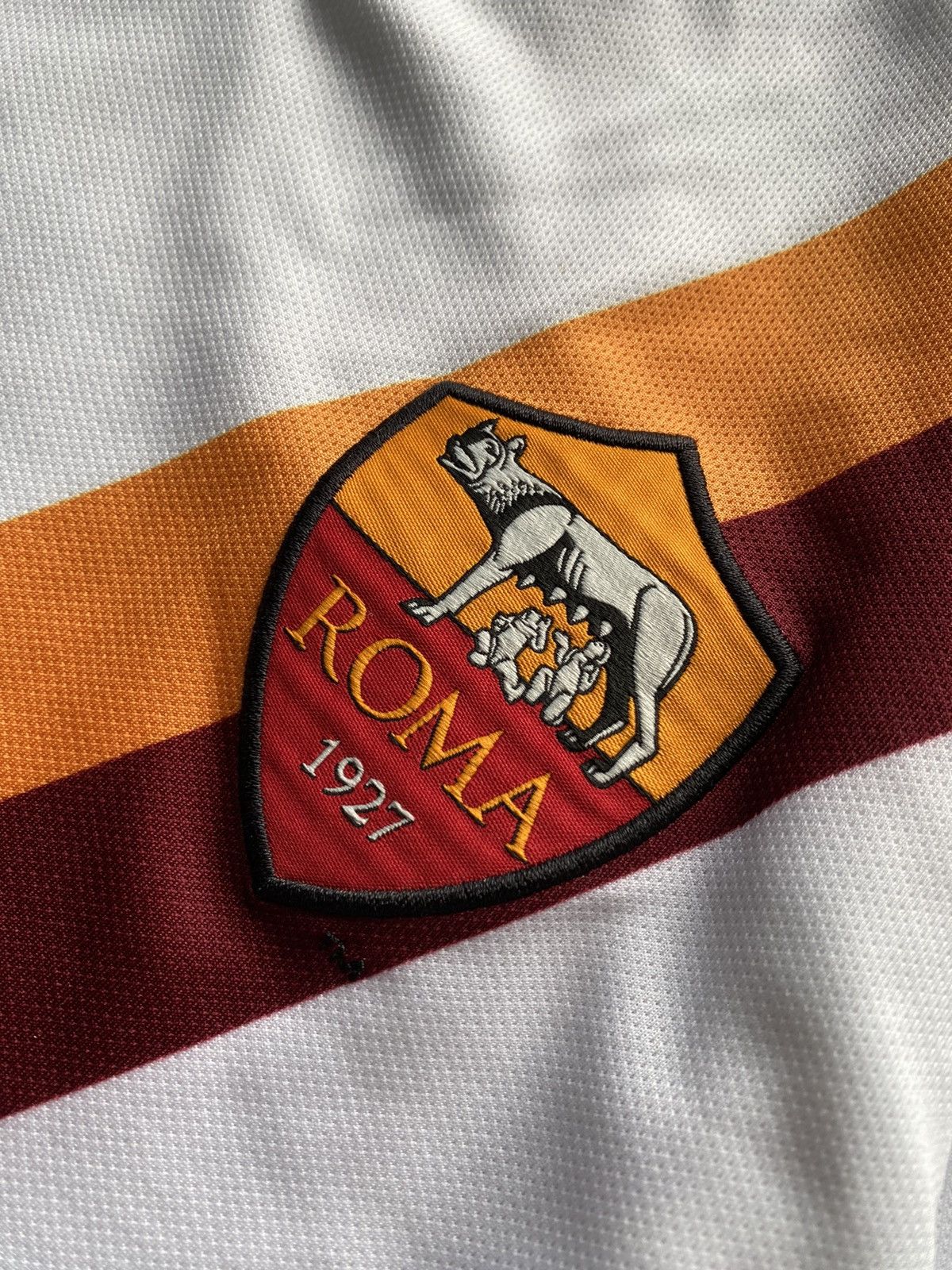 Nike Vintage 2014/15 Nike AS Roma Away Soccer Football Jersey Size US S / EU 44-46 / 1 - 5 Thumbnail