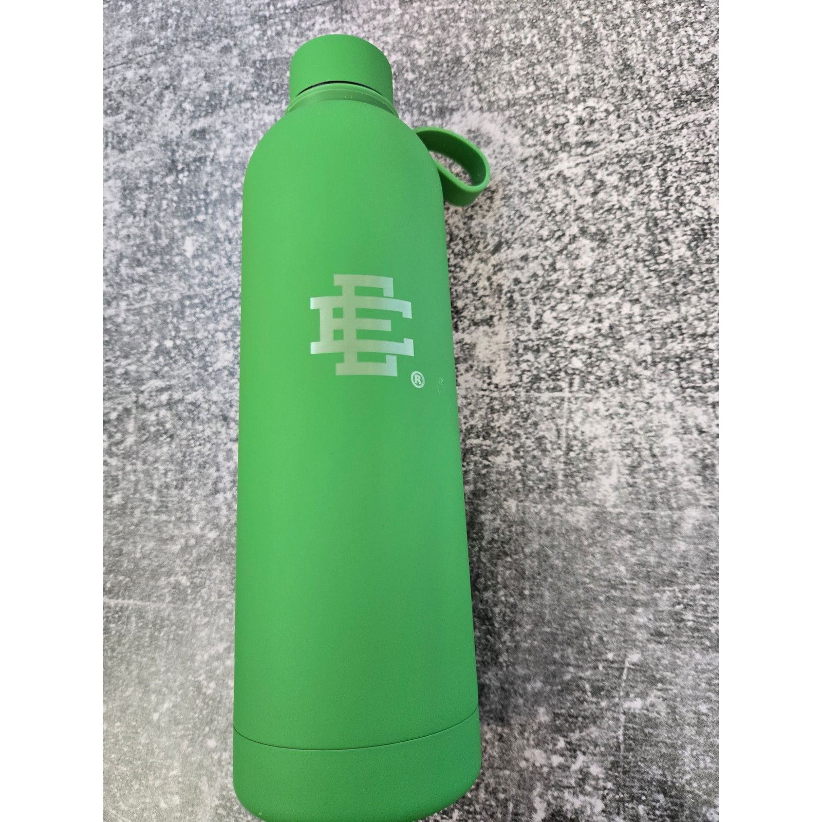 Eric Emanuel Eric Emanuel EE Green Unreleased Water Tumbler NIB Authentic Size ONE SIZE - 2 Thumbnail
