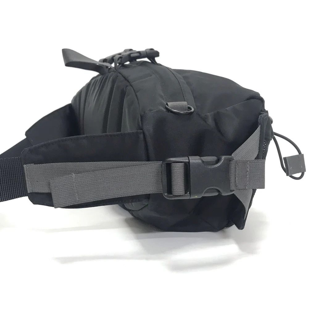 Gallery1950 [OS] Nylon Shoulder Bag in Black Size ONE SIZE - 13 Thumbnail