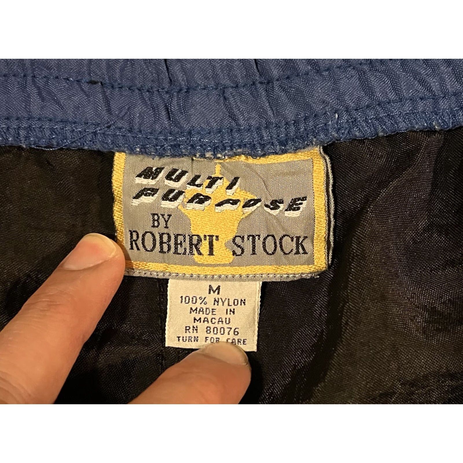 Vintage VINTAGE Robert Stock Multipurpose Shorts Men’s M Black 90s Athletic Sports Activewear Casual Pockets Drawstring Elastic Waist 36 in Waist Size US 31 - 5 Thumbnail