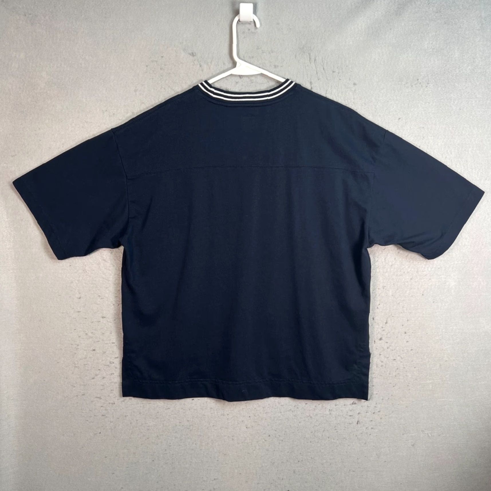 Vintage VINTAGE GU T-Shirt Navy Crew Neck Womens Medium Blue 90s Concert Brand Shirt Female M Size M / US 6-8 / IT 42-44 - 2 Thumbnail