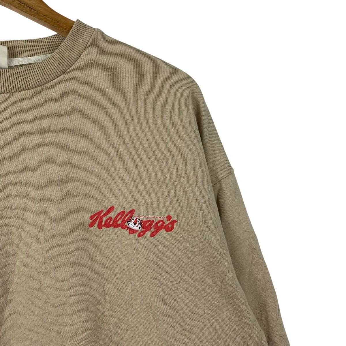 Vintage Vintage Kellogg’s Tony the Tiger “Frosted Flakes” Sweatshirt Size US M / EU 48-50 / 2 - 5 Thumbnail