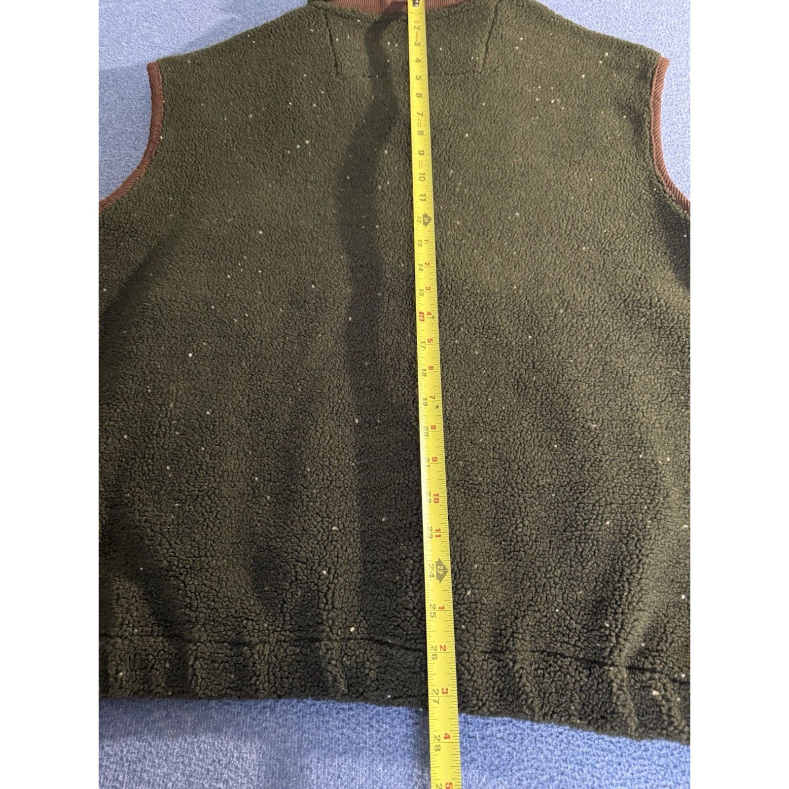 Fila Vintage Fila Sport Spotted Hunting Style Vest Brown Trim Size US L / EU 52-54 / 3 - 6 Thumbnail