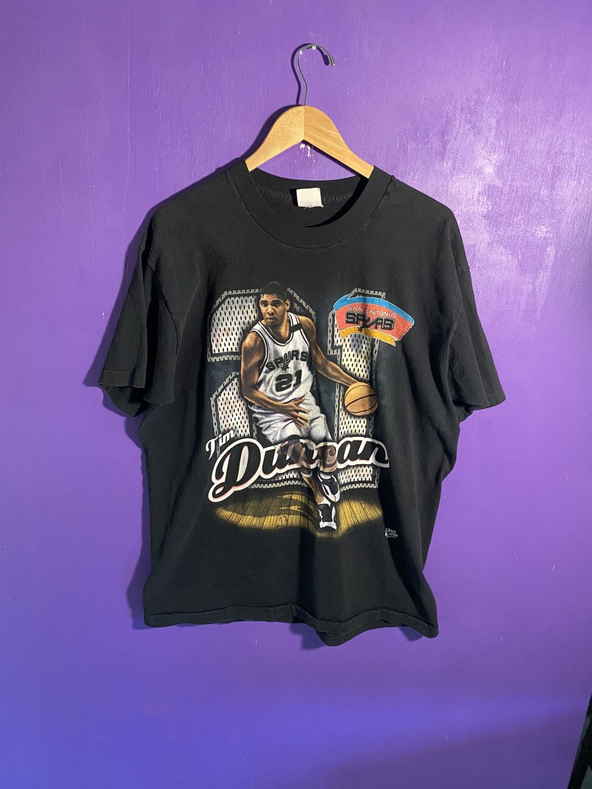 NBA Vintage 90s San Antonio spurs Tim Duncan t-shirt Size US XL / EU 56 / 4 - 1 Thumbnail
