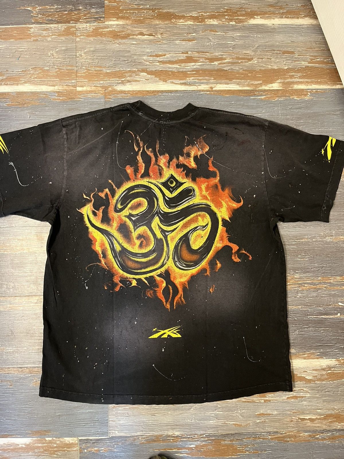 HELLSTAR *Friends and Family* Reach Your Inner Peace Tee Size US M / EU 48-50 / 2 - 3 Thumbnail