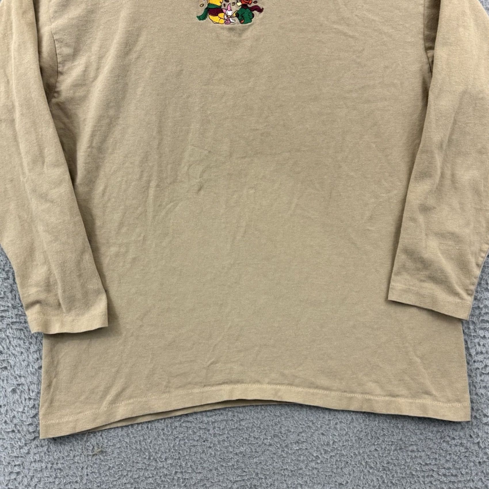 Disney VINTAGE Disney Winnie The Pooh Shirt Womens Large Brown Holiday Long Sleeve 90s Pattern Holiday Men/Women? Size L / US 10 / IT 46 - 2 Thumbnail