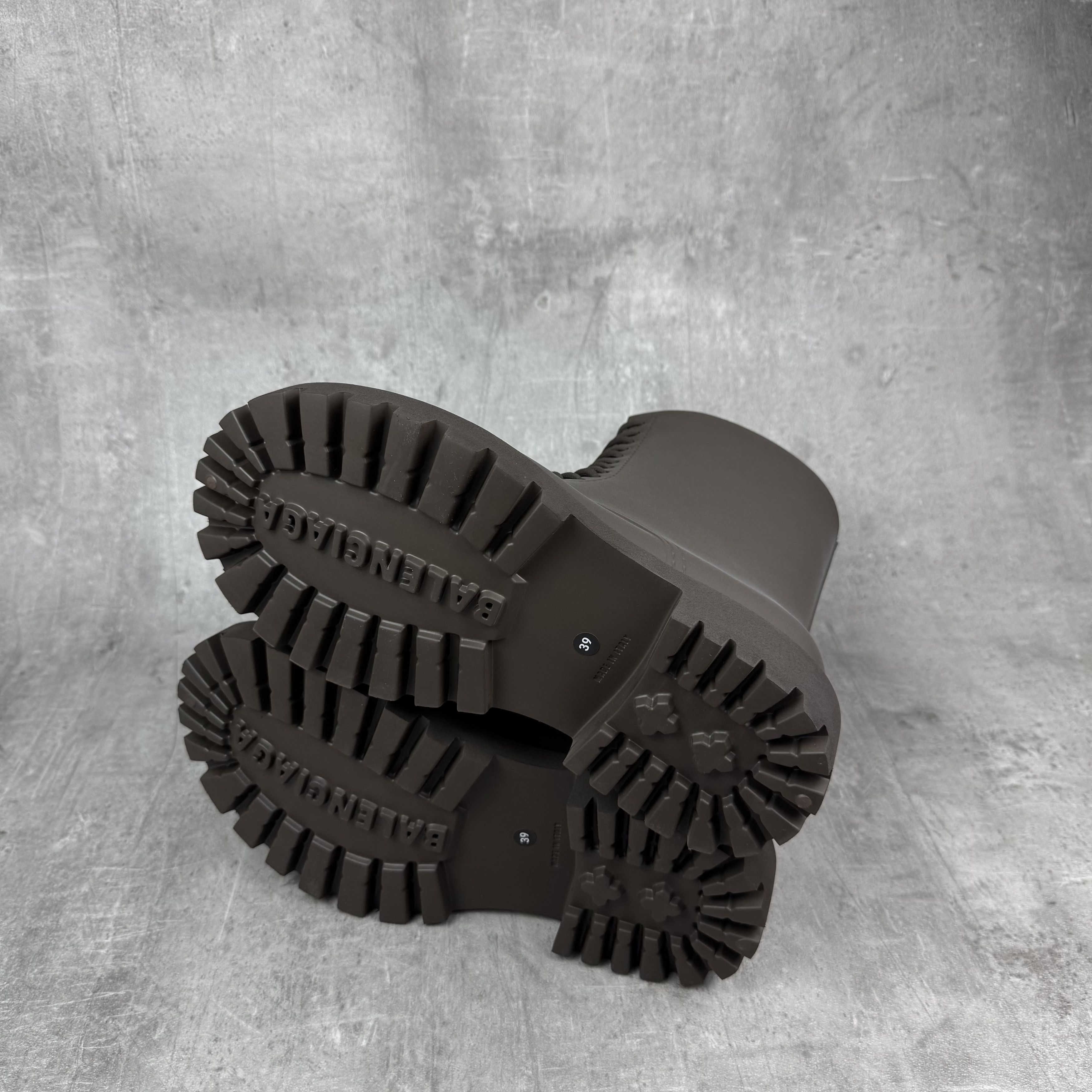 Balenciaga BALENCIAGA Steroid Boots in Brown Size US 6 / EU 39 - 8 Thumbnail